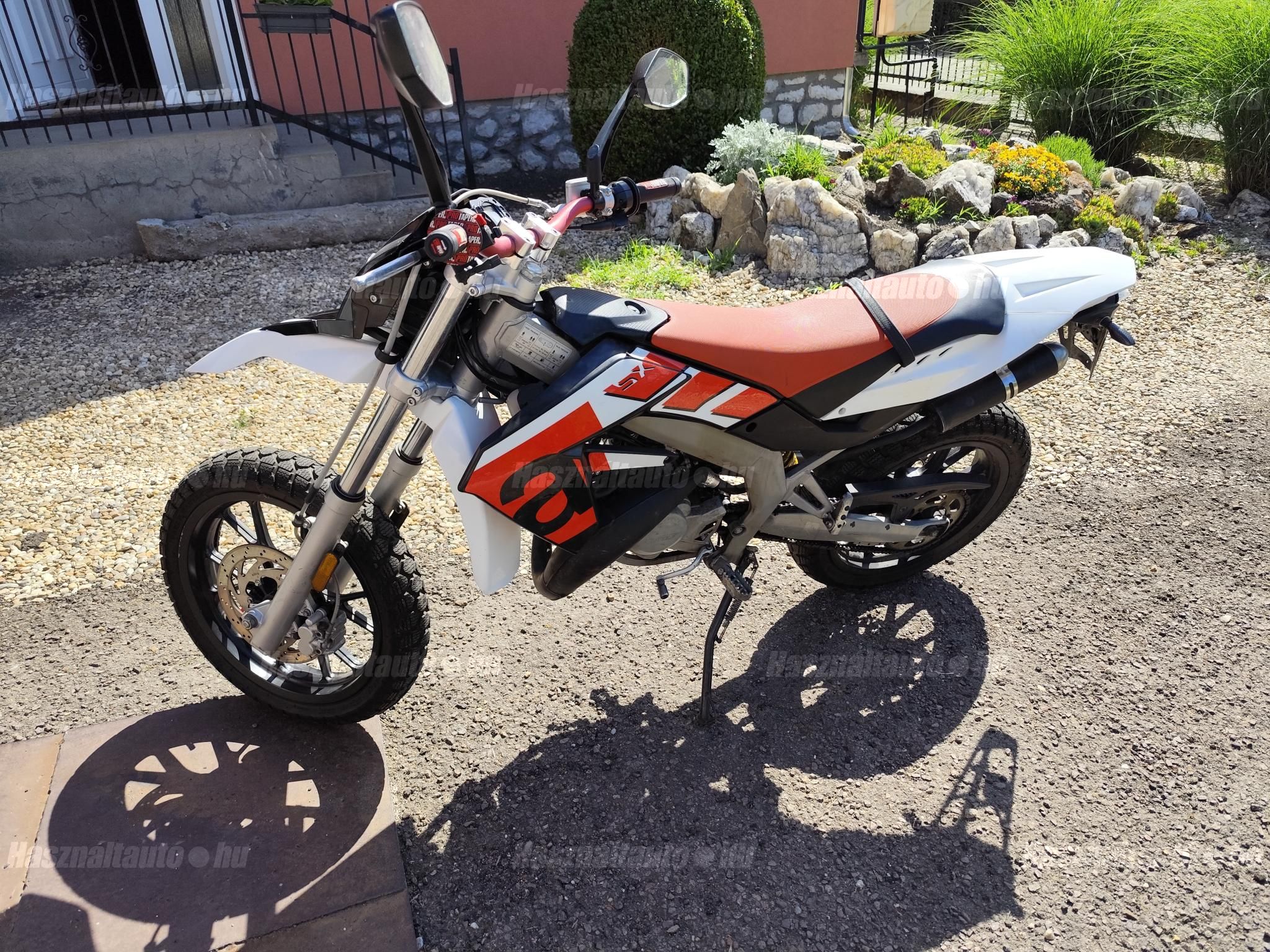 APRILIA SX 50 2018 - 1