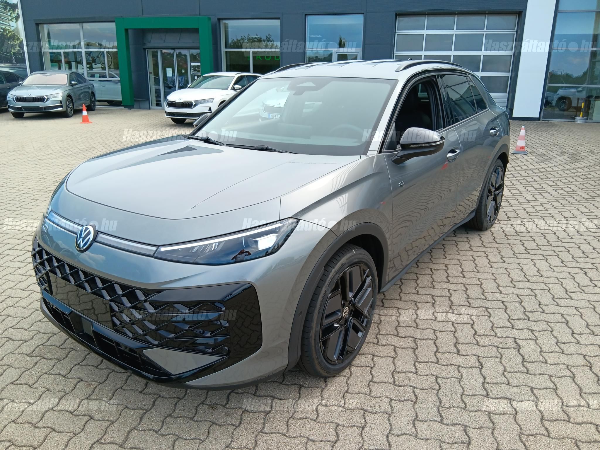 VOLKSWAGEN T-ROC 2026 - 1