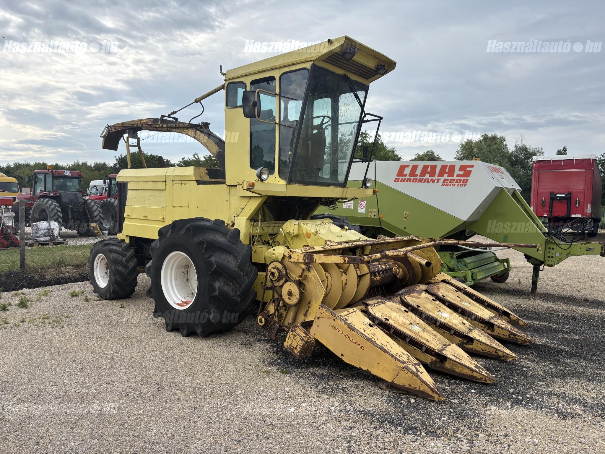 NEW HOLLAND 1990/7 - 1
