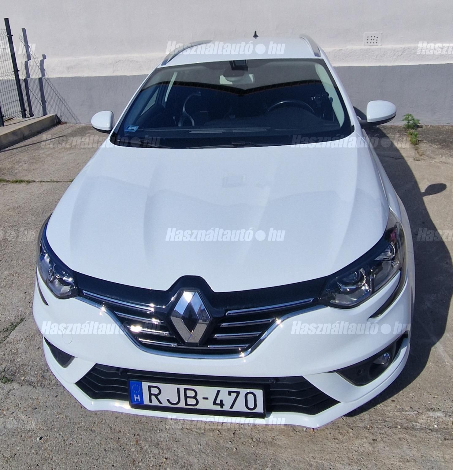 RENAULT MEGANE 2019/7 - 1