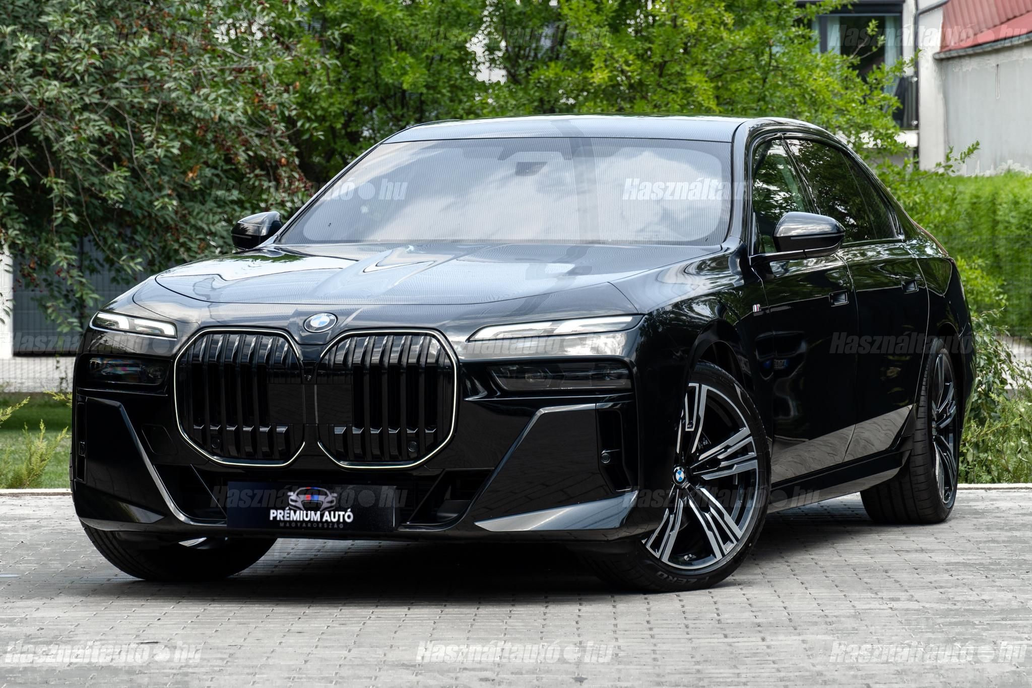 BMW 740 2025/10 - 1