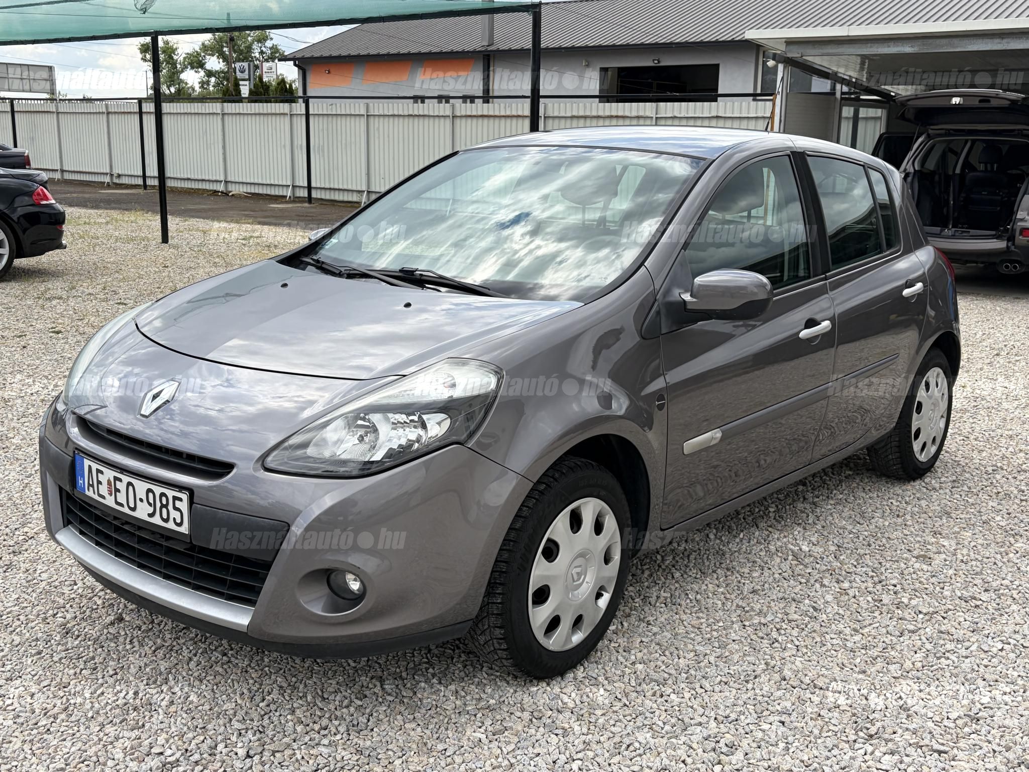 RENAULT CLIO 2011/4 - 1