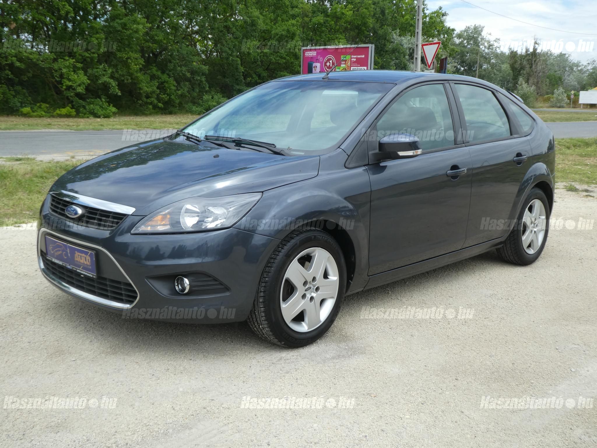 FORD FOCUS 2010/4 - 1