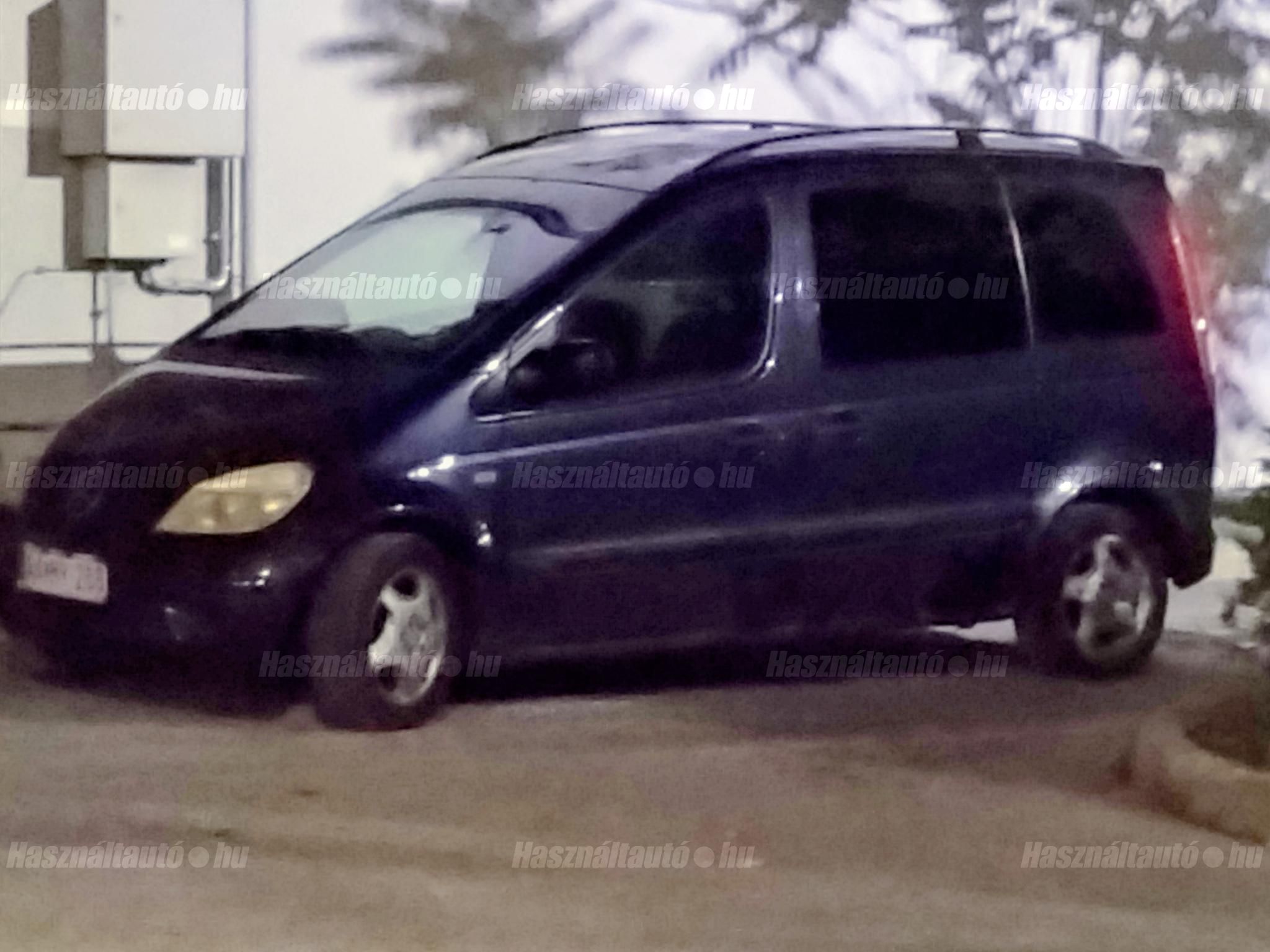 MERCEDES-BENZ VANEO 2002/5 - 1