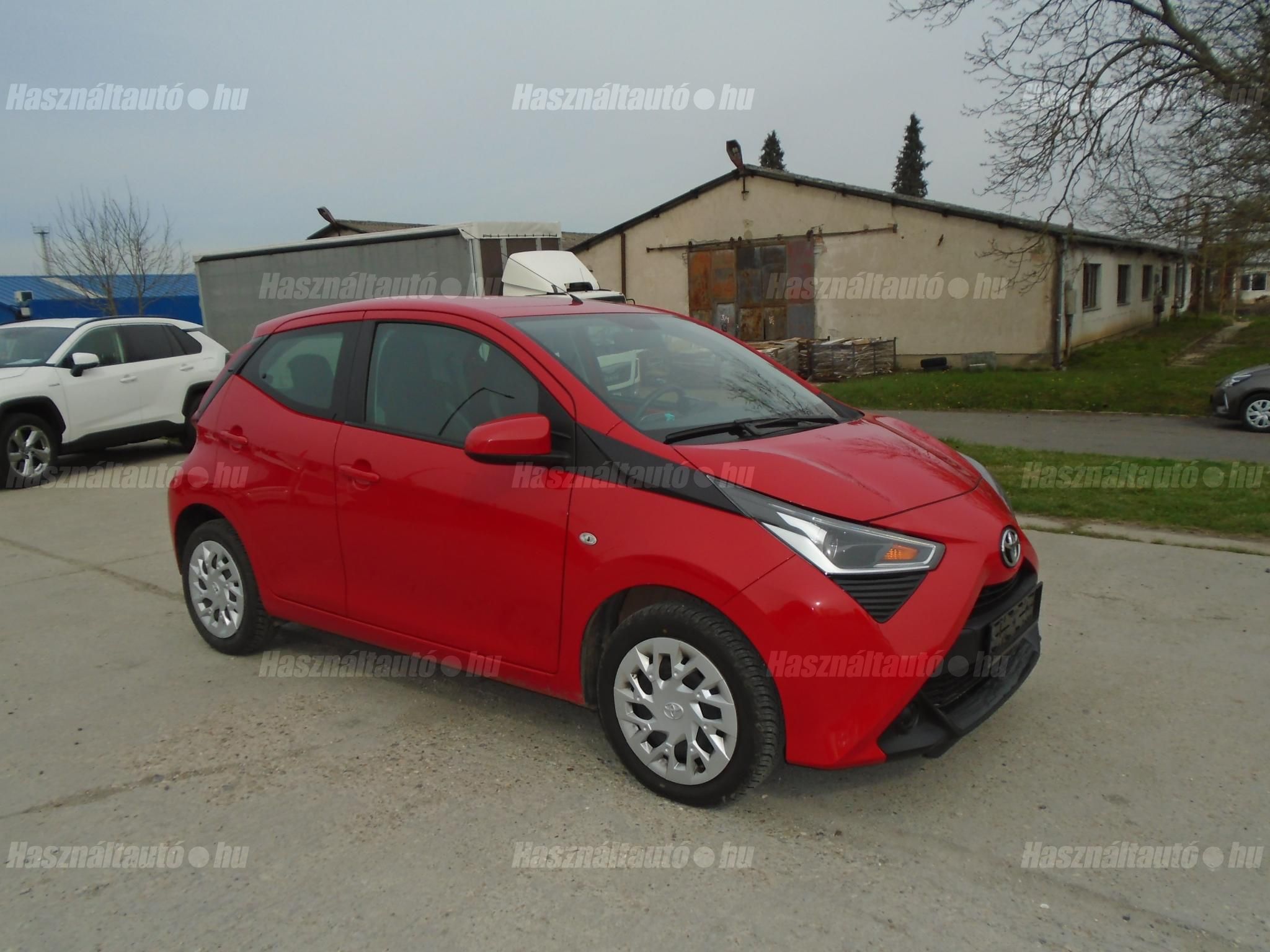 TOYOTA AYGO 2020/1 - 1