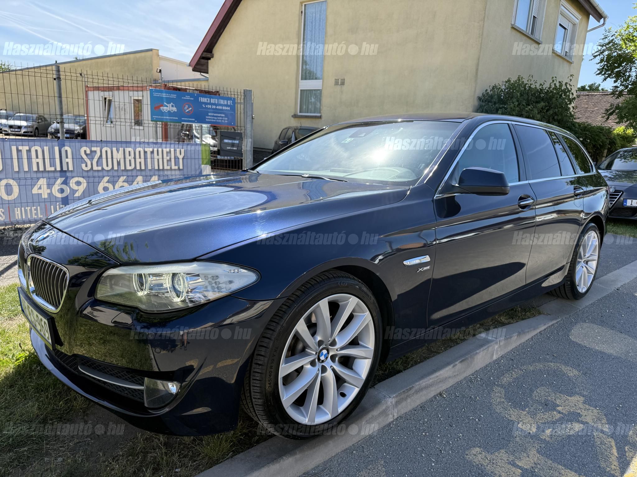 BMW 530 2011/9 - 1
