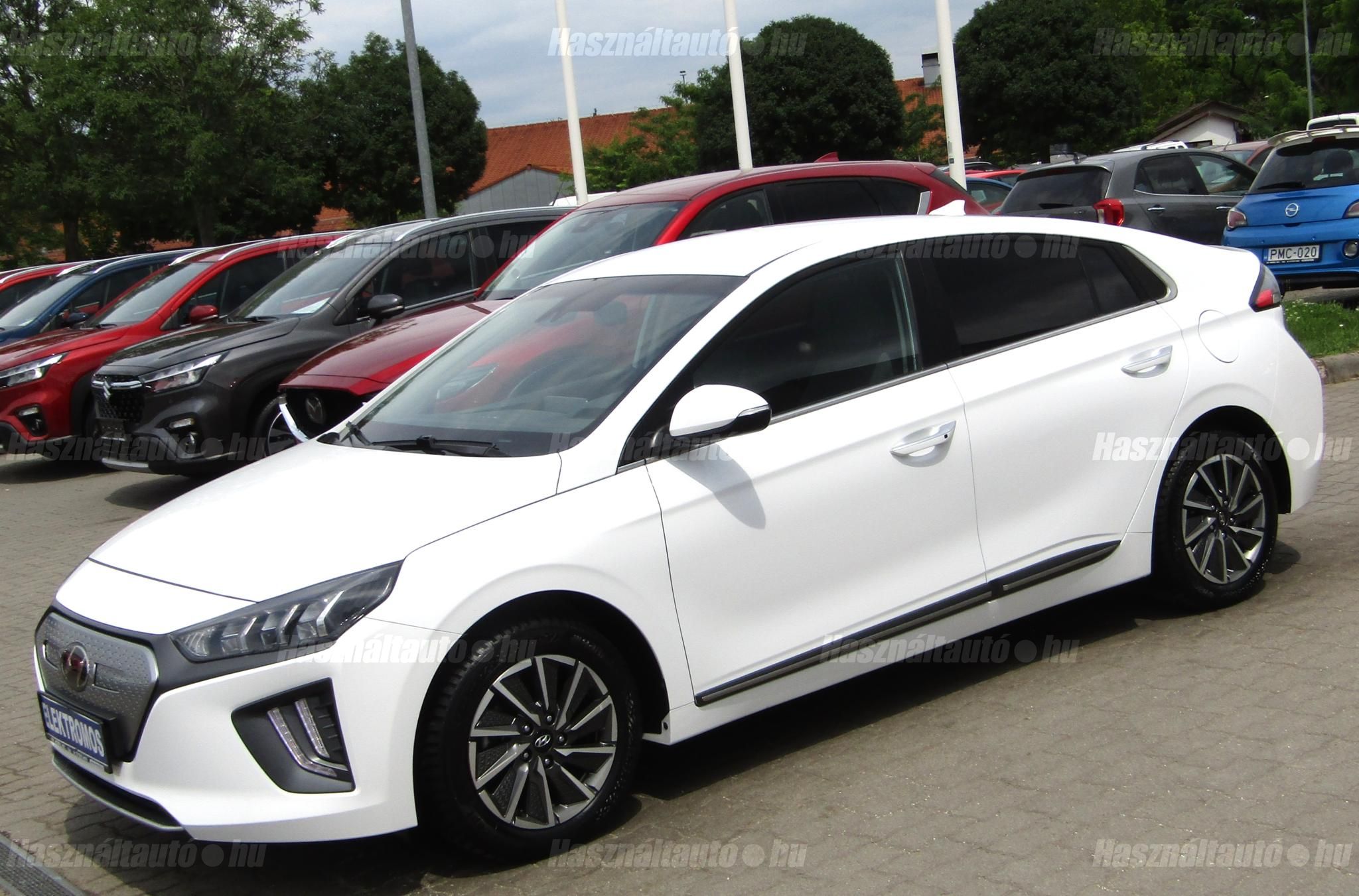 HYUNDAI IONIQ 2022/3 - 1