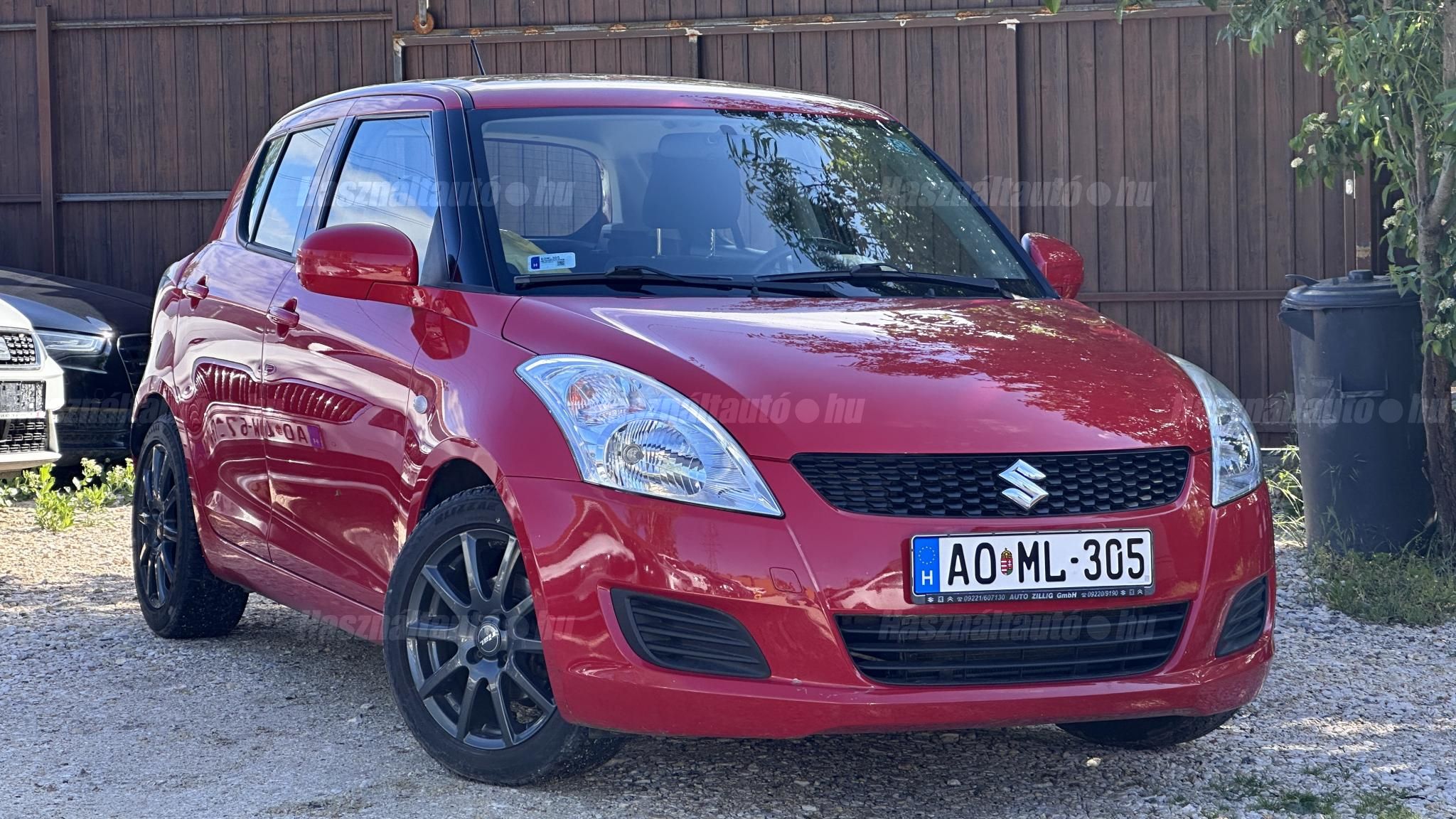 SUZUKI SWIFT 2012/10 - 1