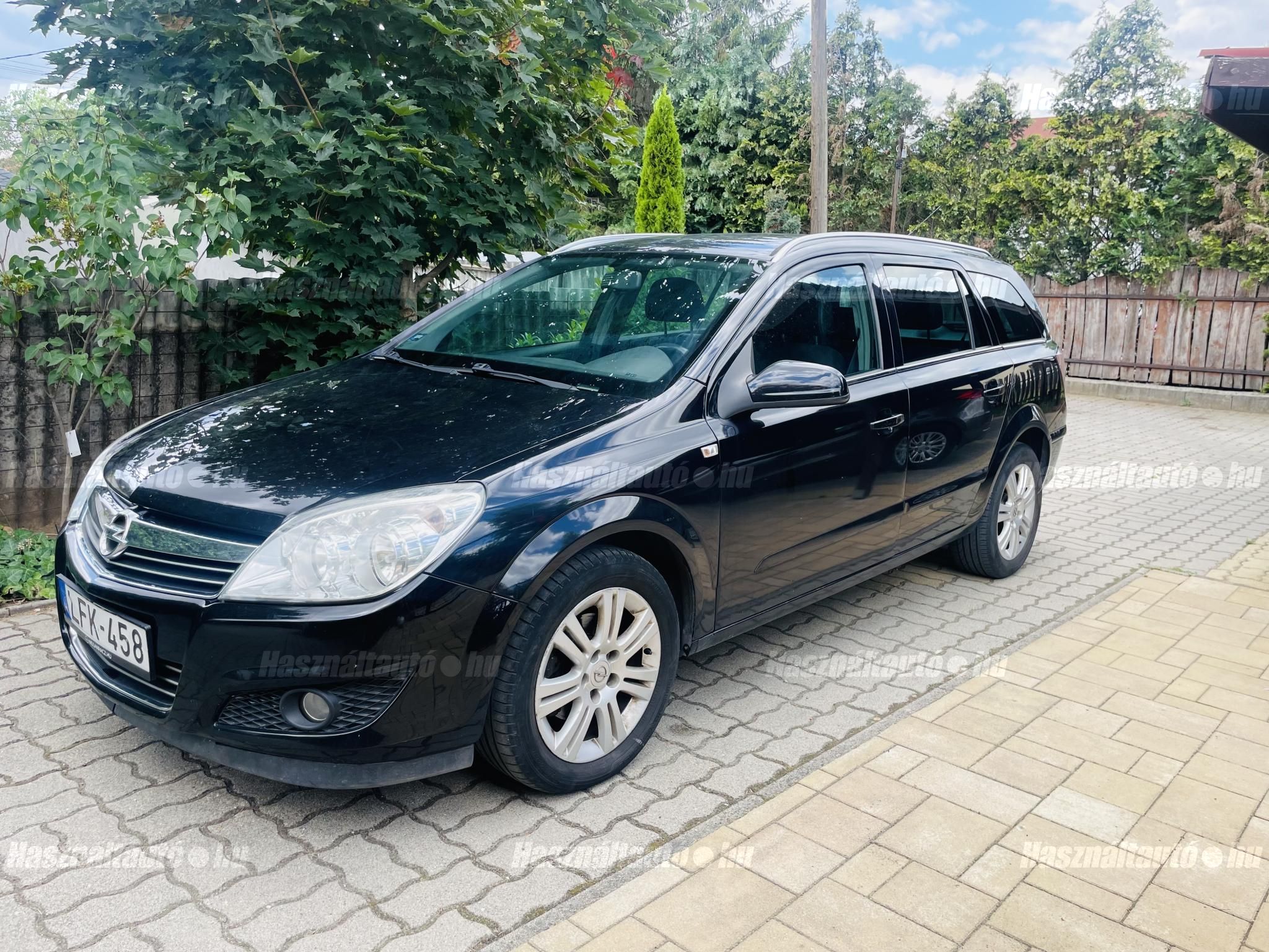 OPEL ASTRA H 2008/7 - 1