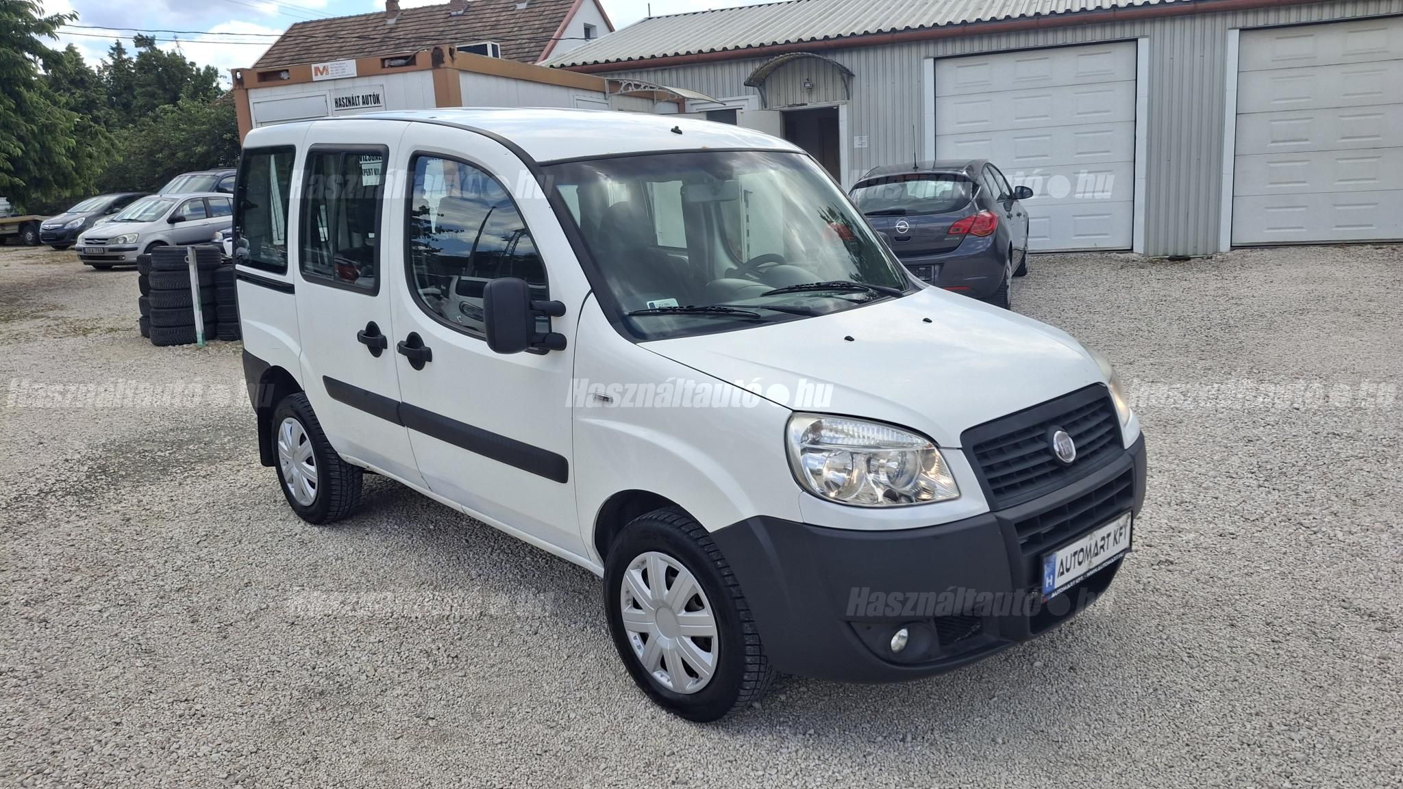 FIAT DOBLO 2007/10 - 1