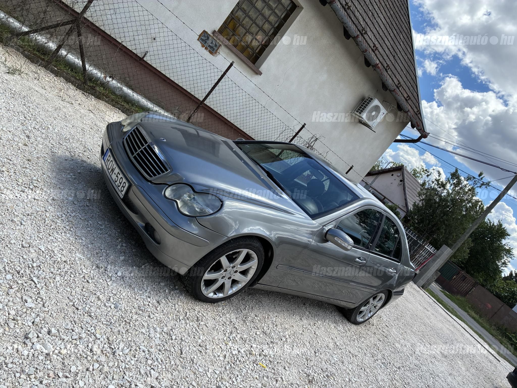MERCEDES-BENZ C 220 2003/10 - 1