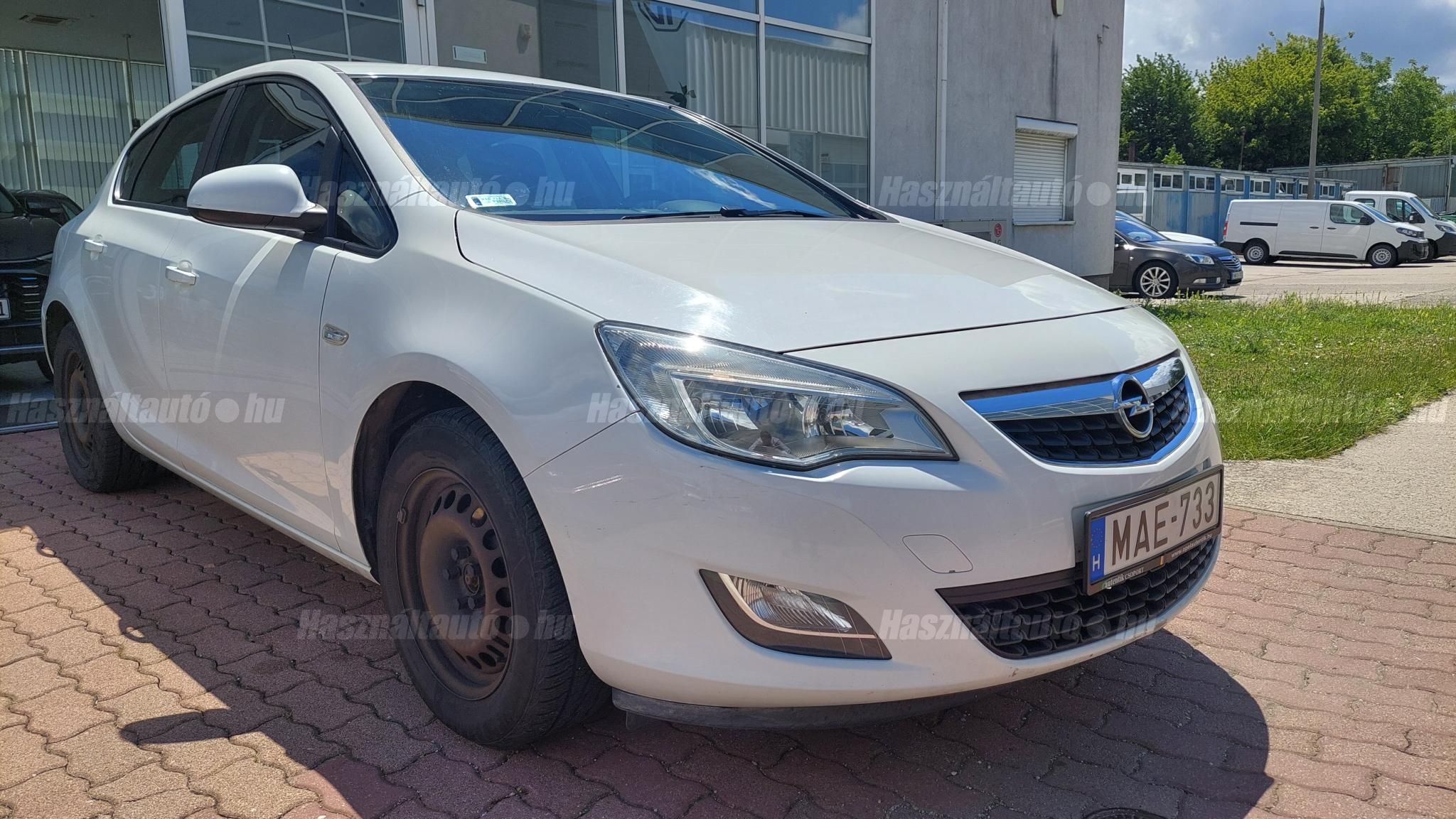OPEL ASTRA J 2012/2 - 1