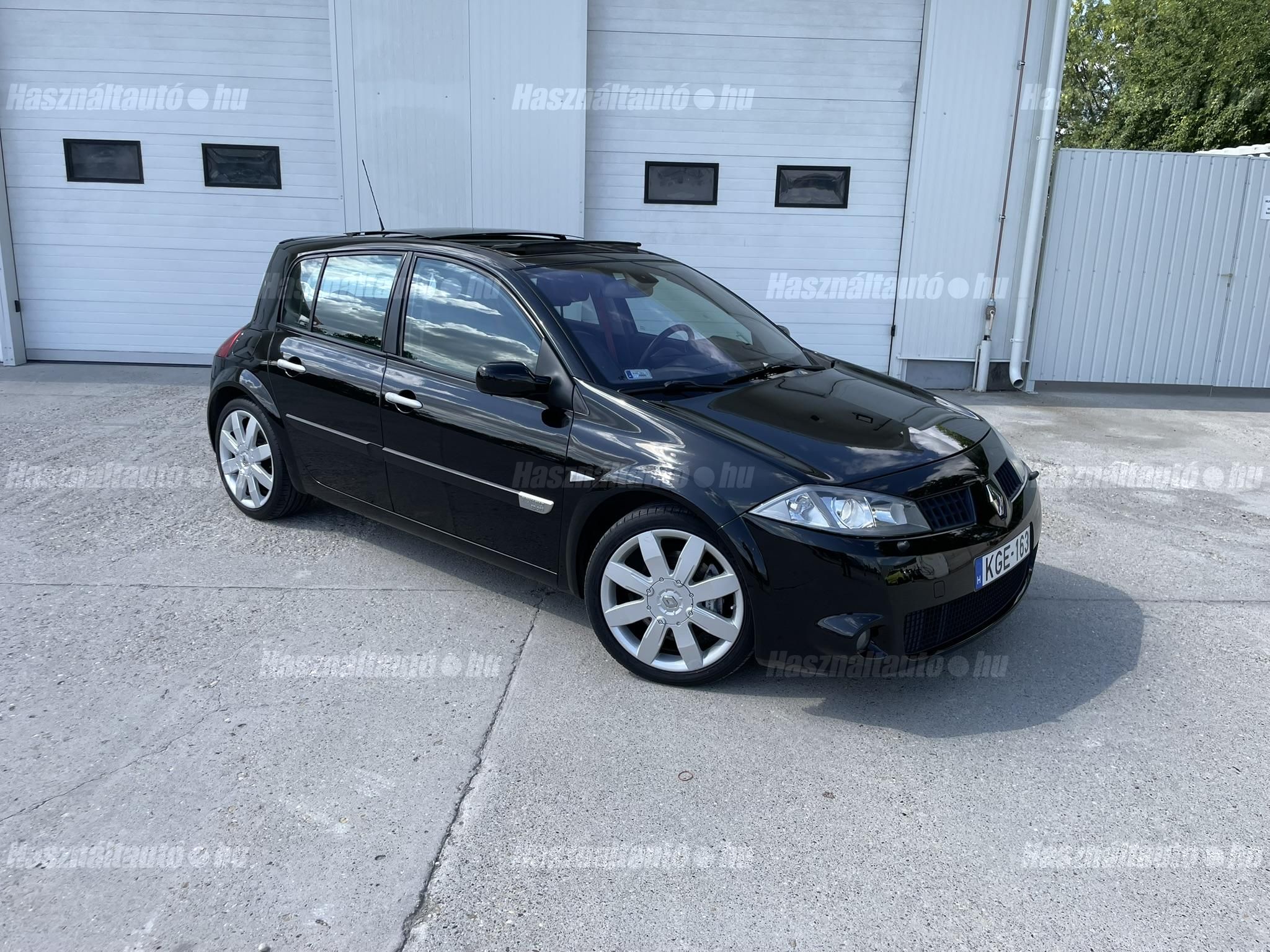 RENAULT MEGANE 2004/6 - 1