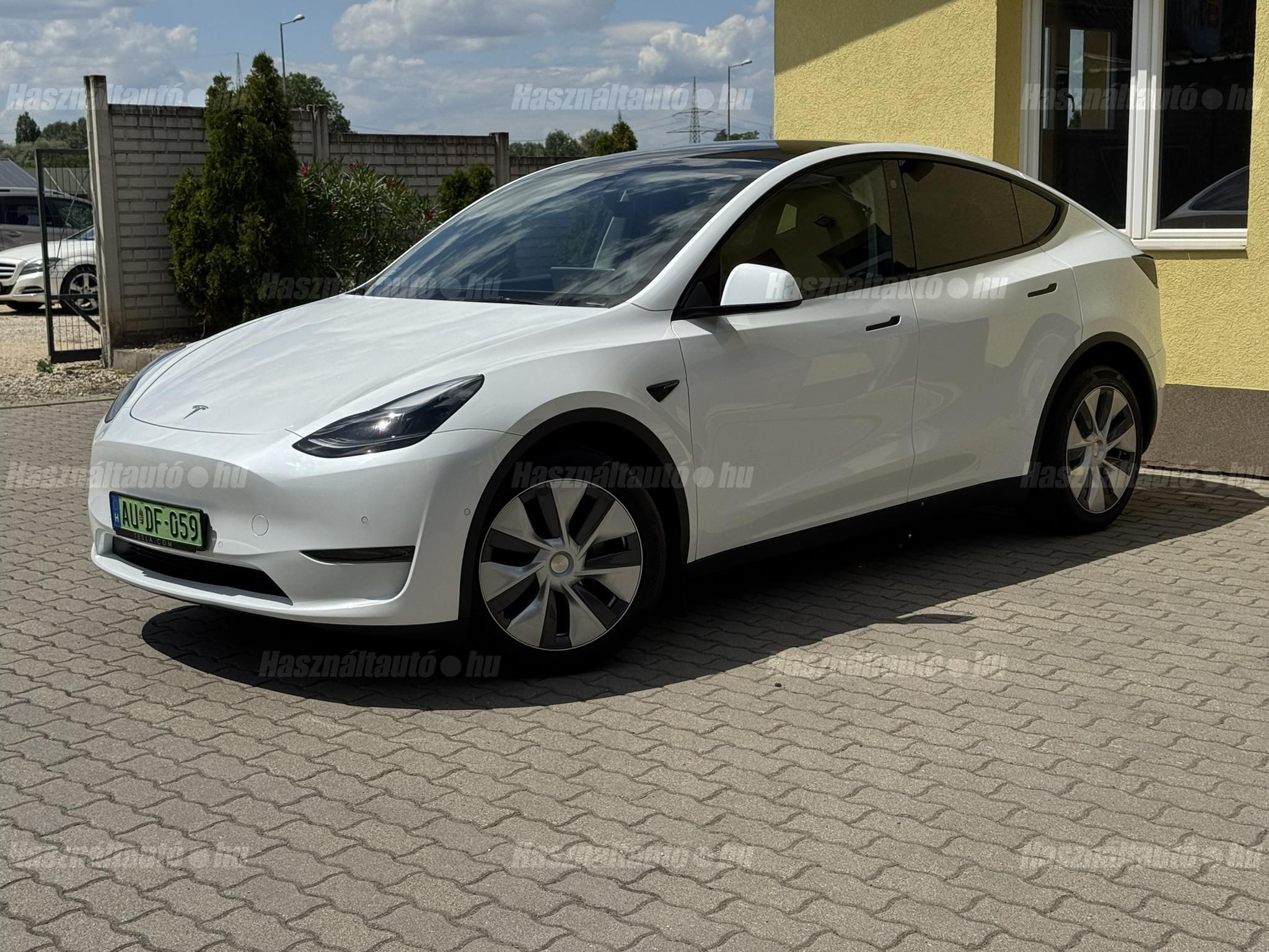TESLA MODEL Y 2022/2 - 1