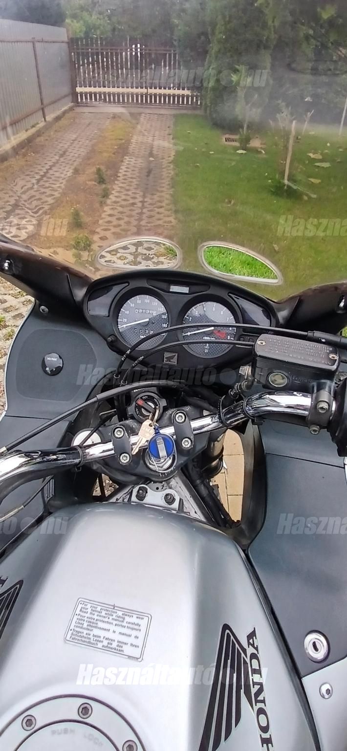 HONDA NT 650 V DEAUVILLE 2002 - 1