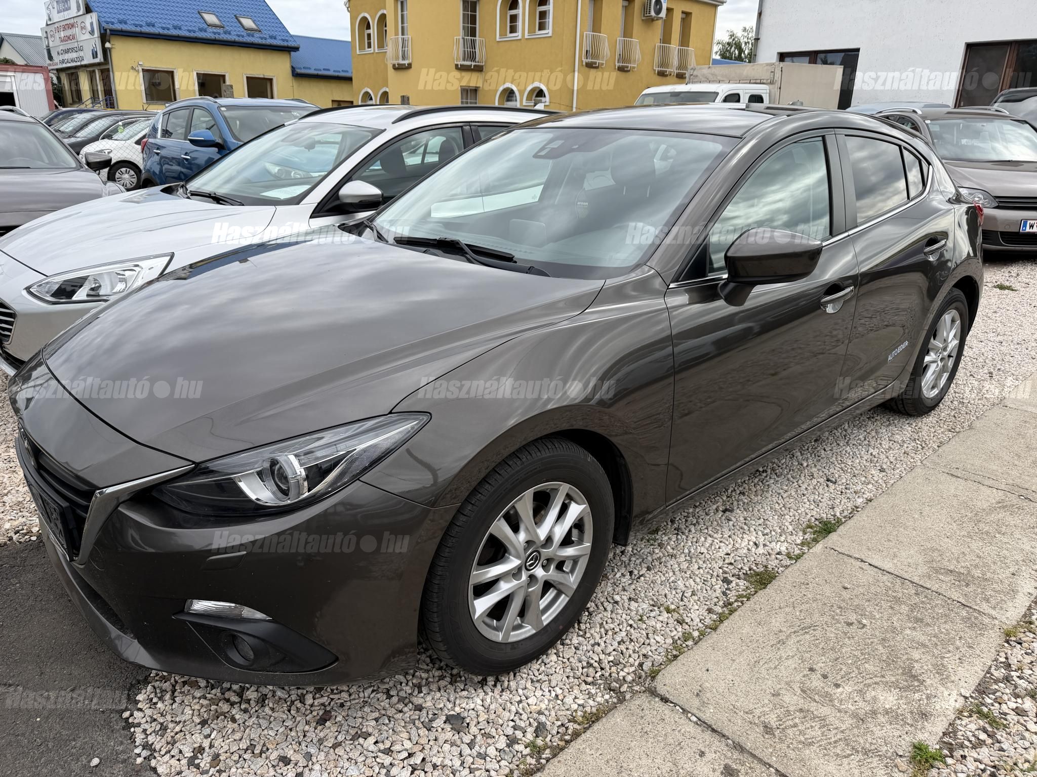 MAZDA 3 2014 - 1