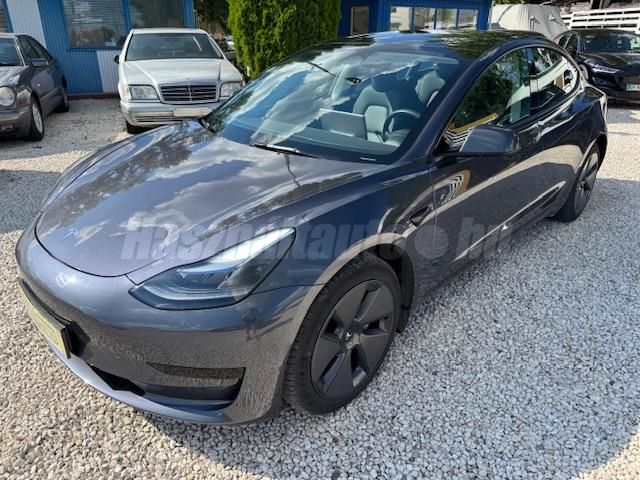 TESLA MODEL 3 2022/10 - 1