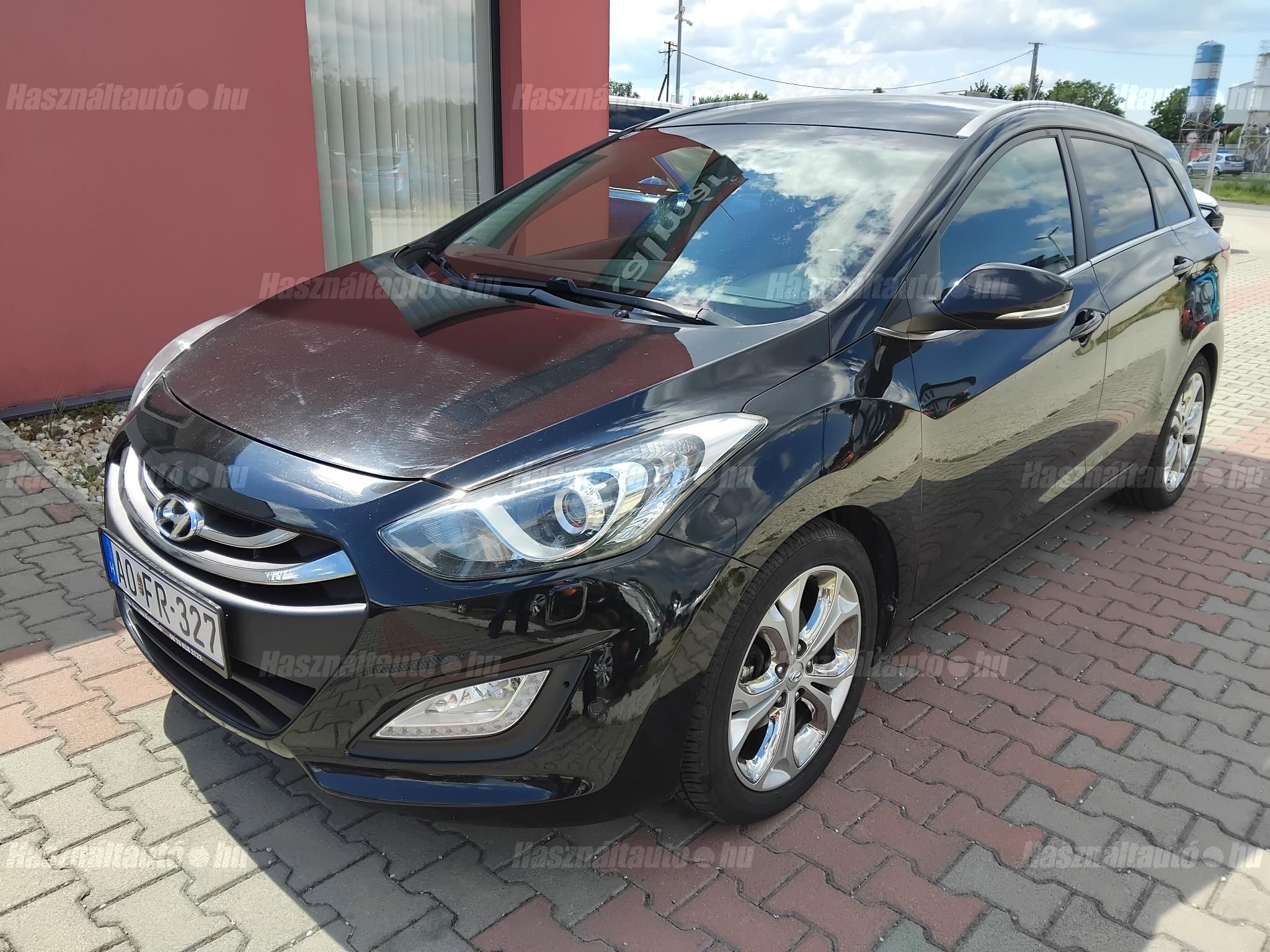 HYUNDAI I30 2013/6 - 1