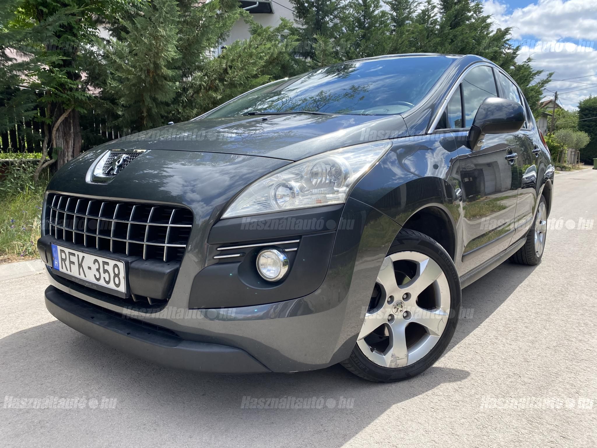 PEUGEOT 3008 2010/1 - 1