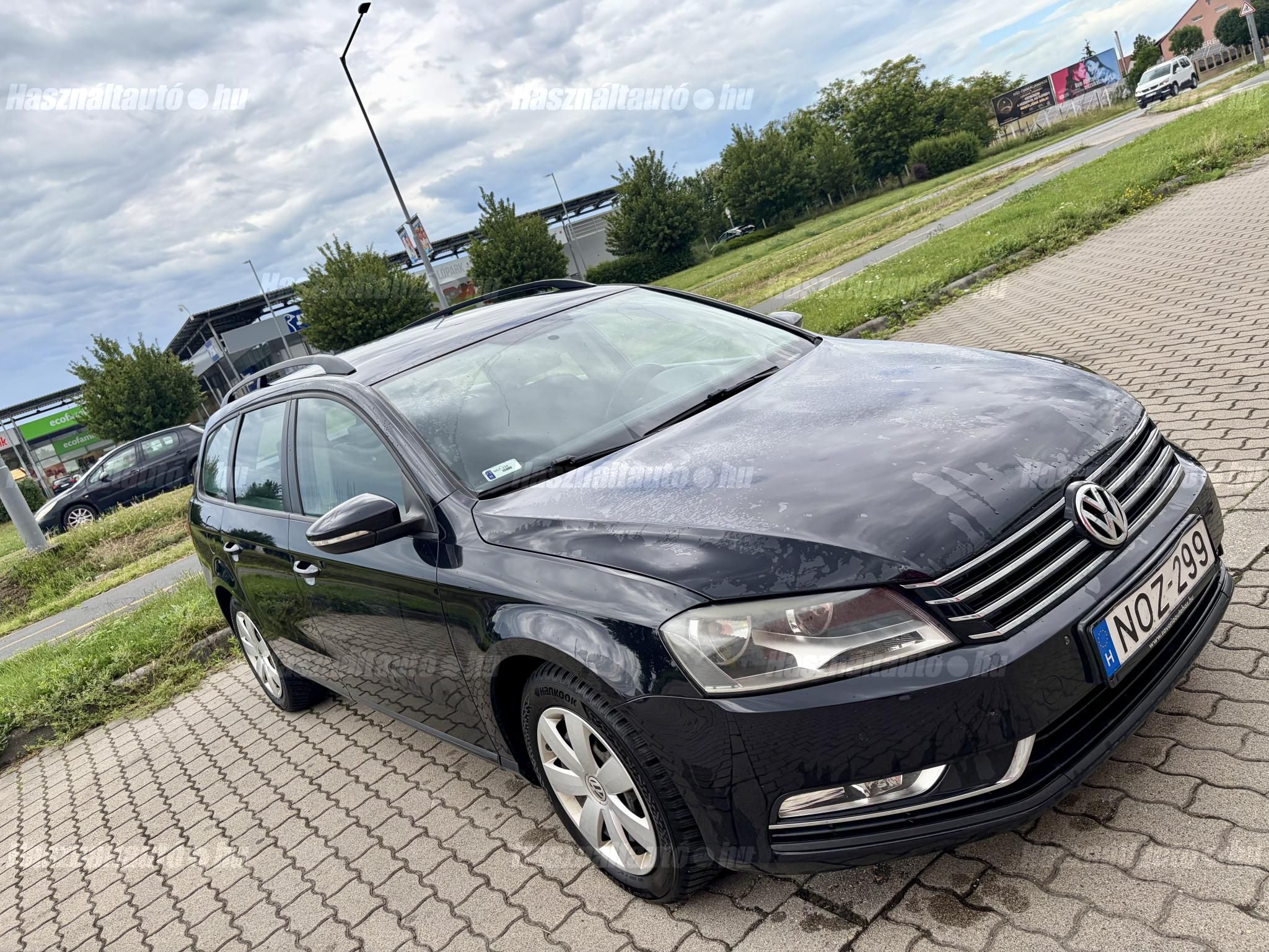 VOLKSWAGEN PASSAT VII 2012 - 1