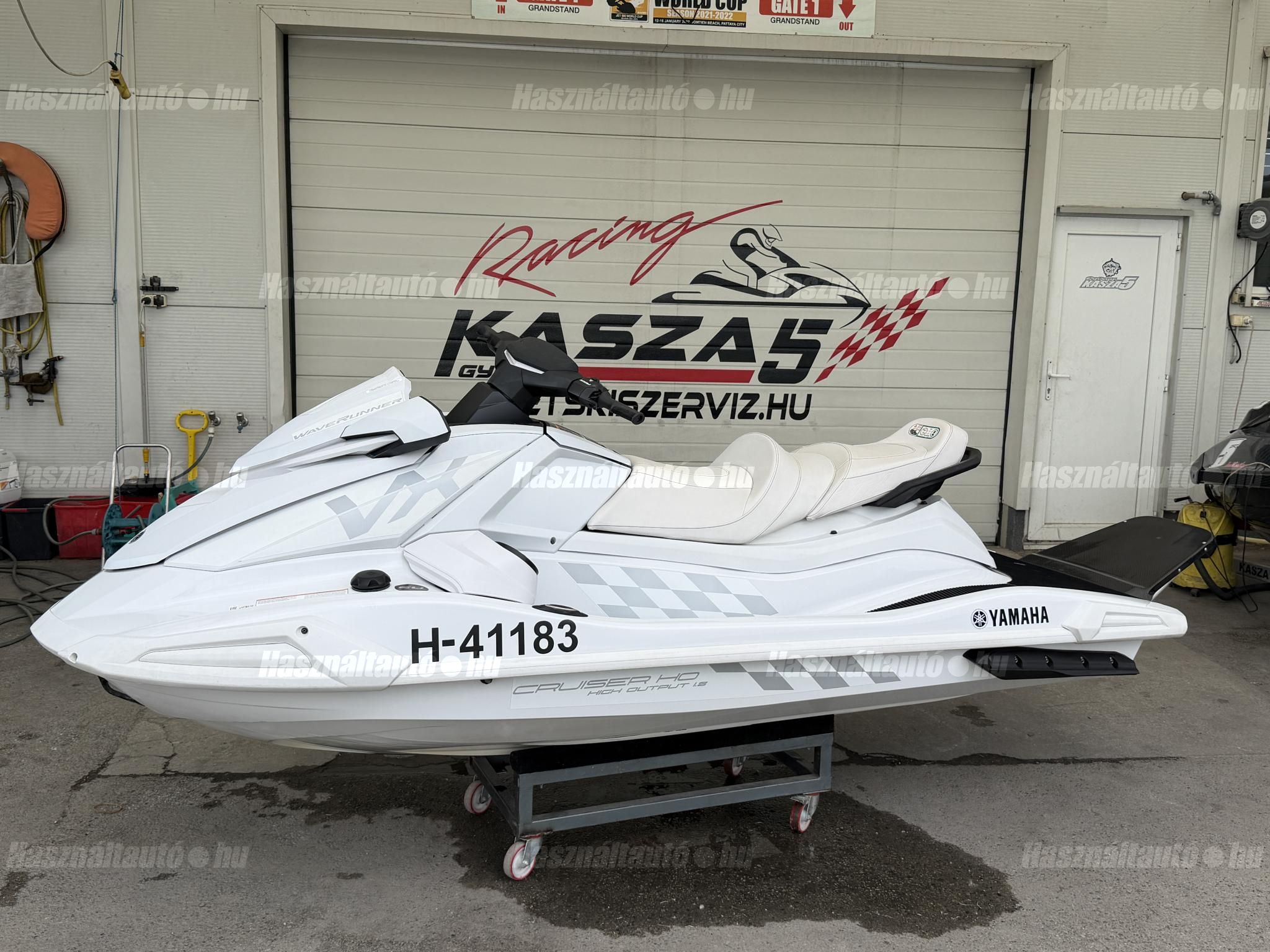 YAMAHA 2023 - 1