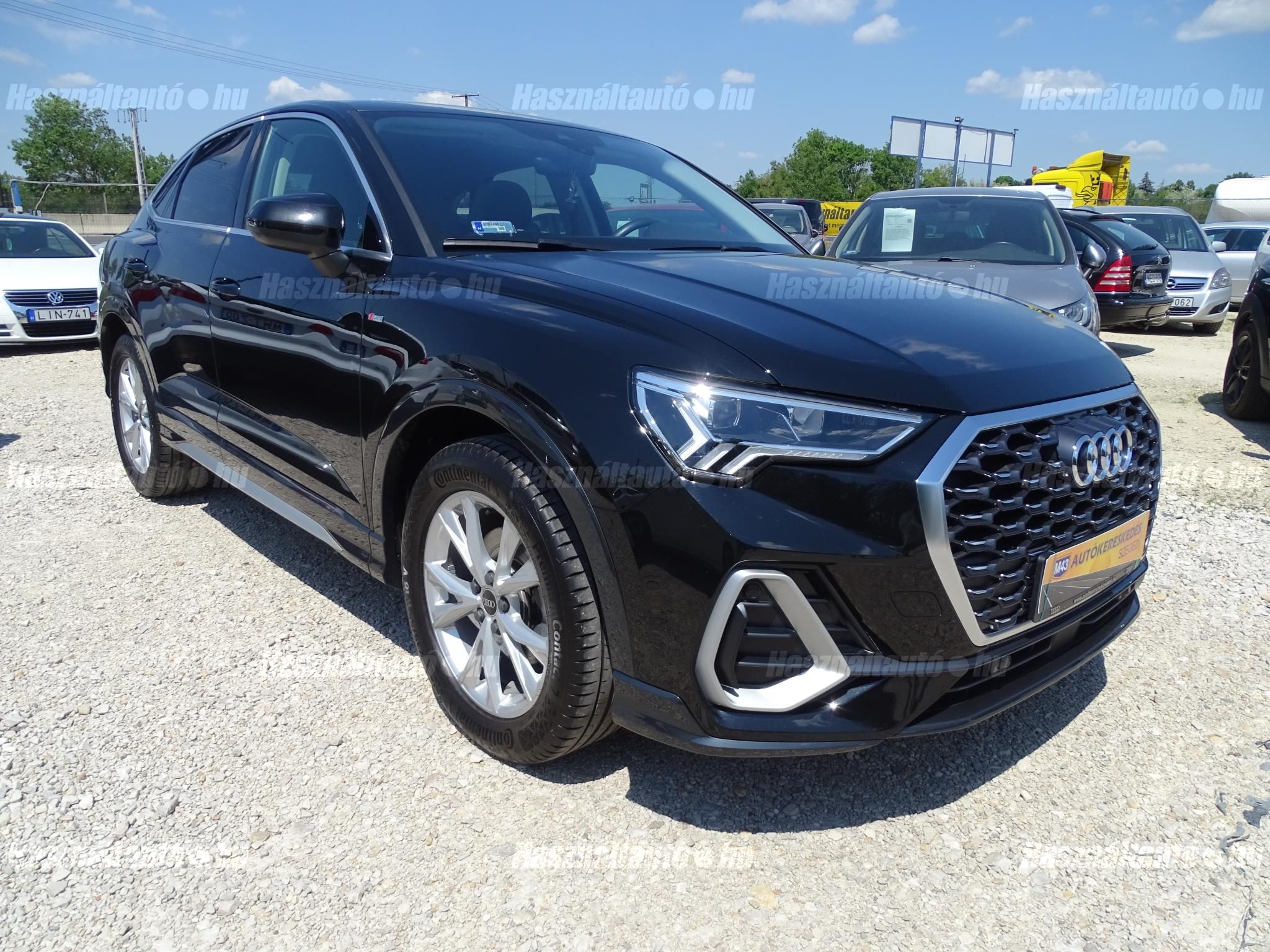 AUDI Q3 2022/2 - 1