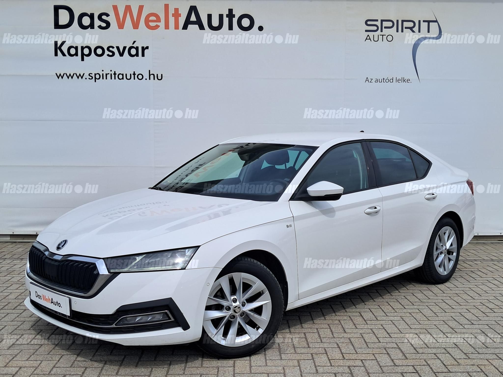 SKODA OCTAVIA 2022/10 - 1
