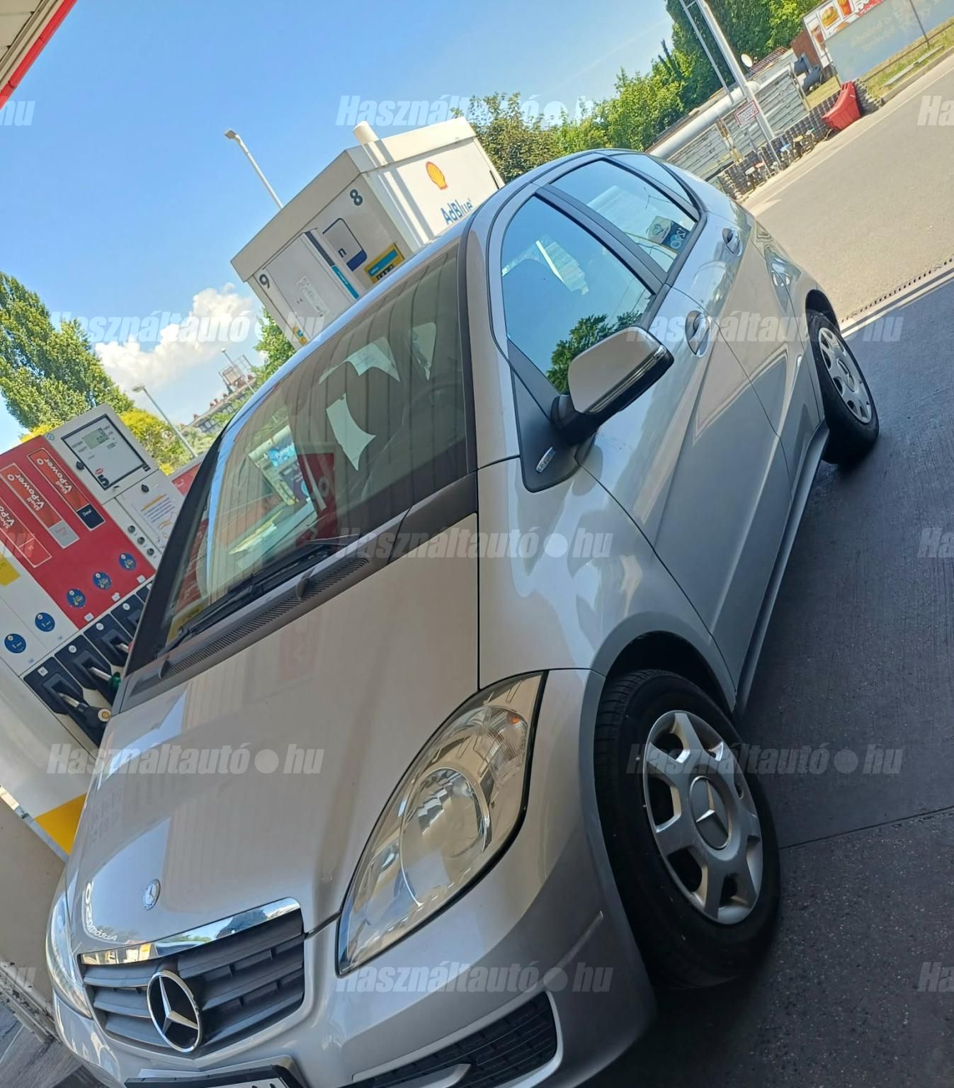 MERCEDES-BENZ A-OSZTÁLY 2010/4 - 1