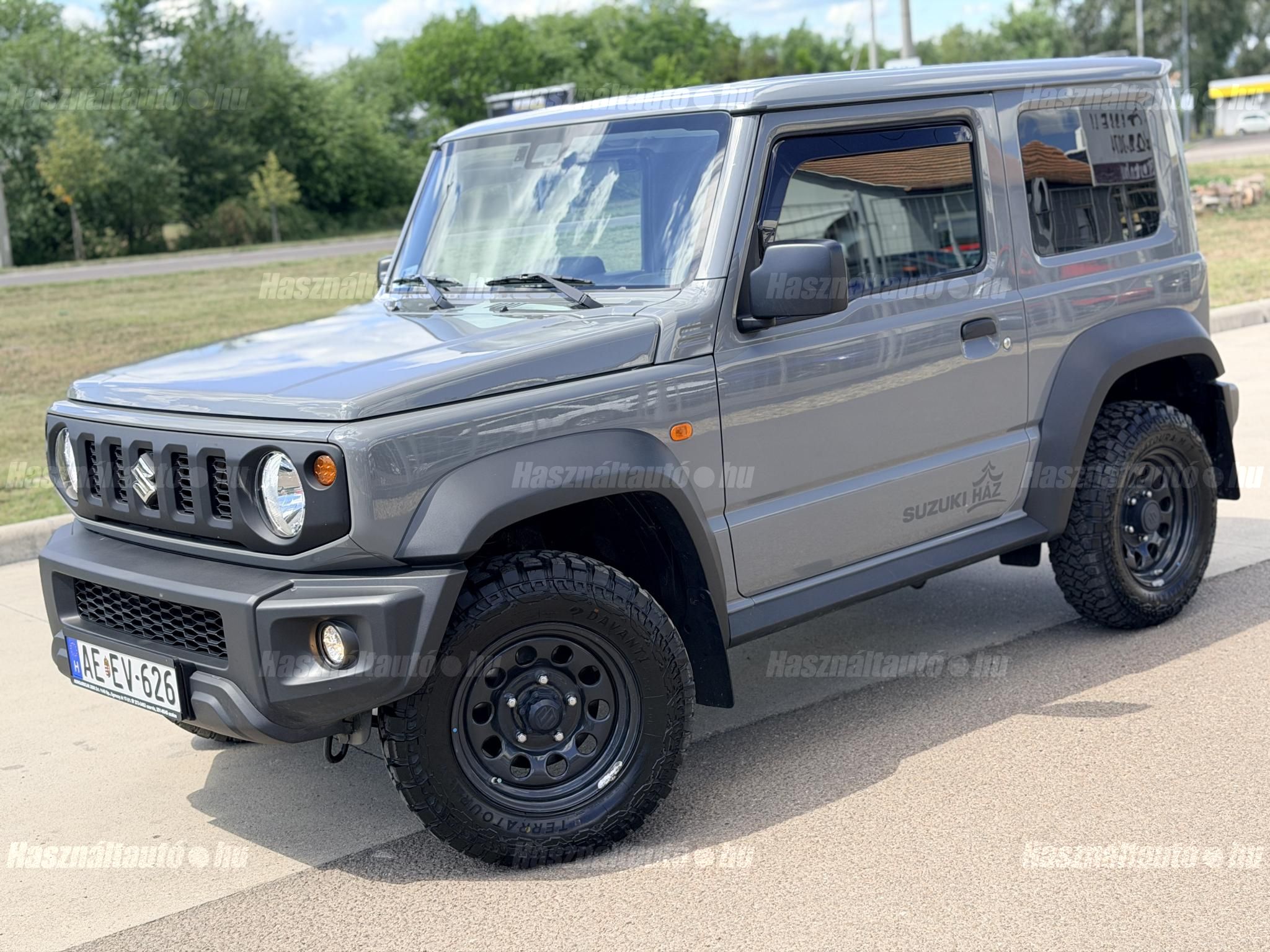 SUZUKI JIMNY 2023/9 - 1