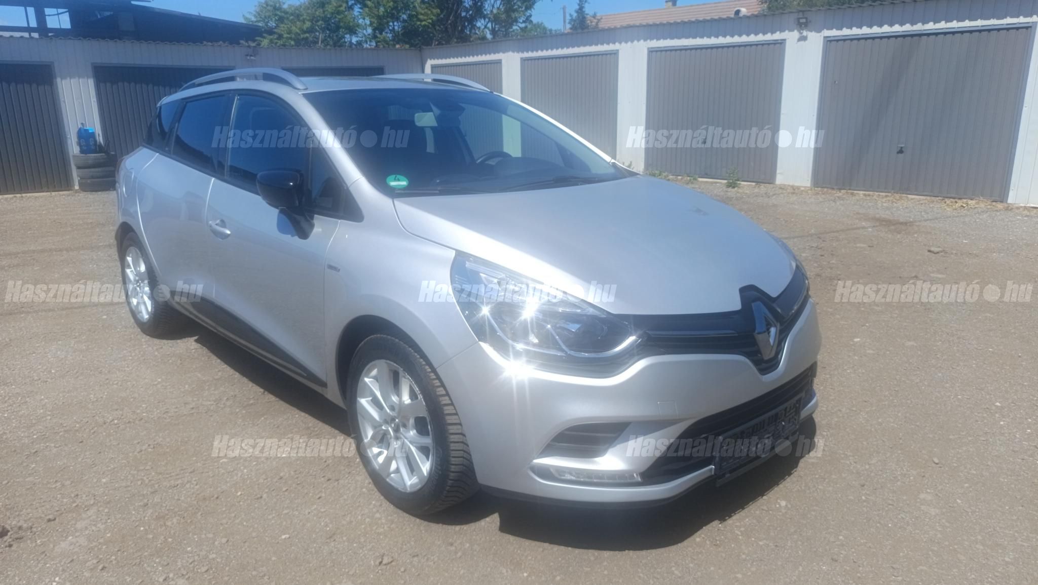 RENAULT CLIO 2019 - 1