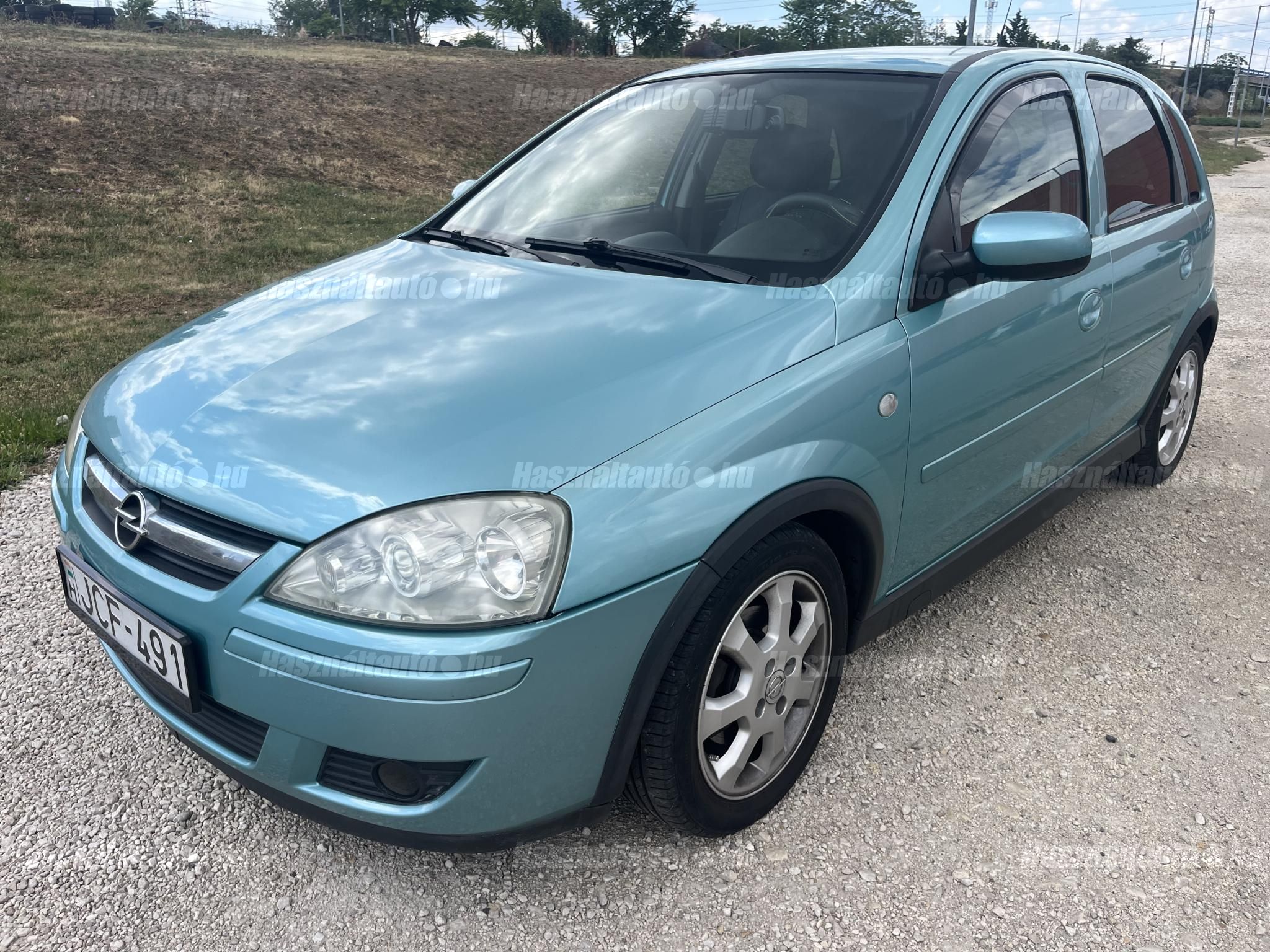 OPEL CORSA C 2004/3 - 1