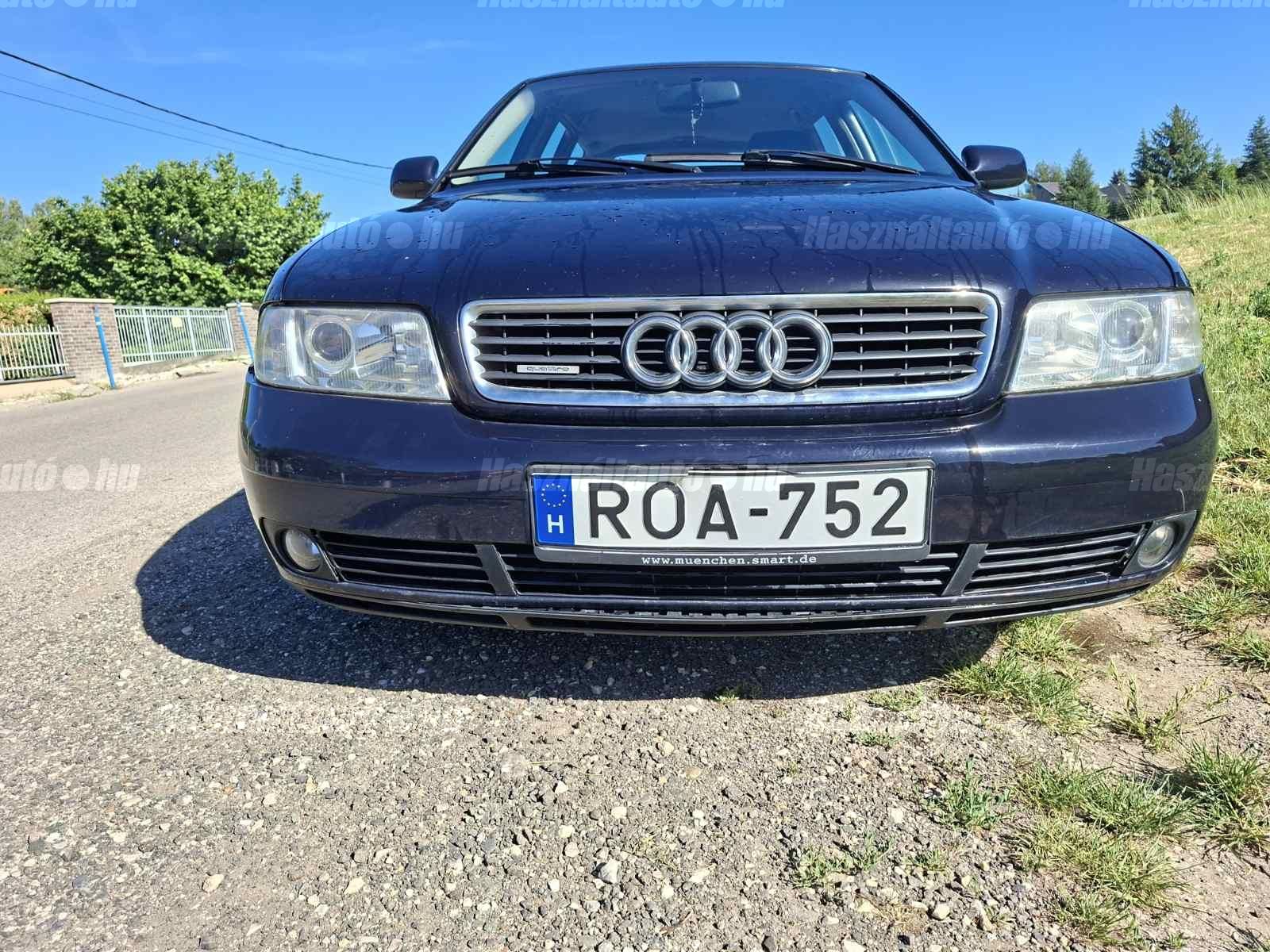 AUDI A4 1999/12 - 1