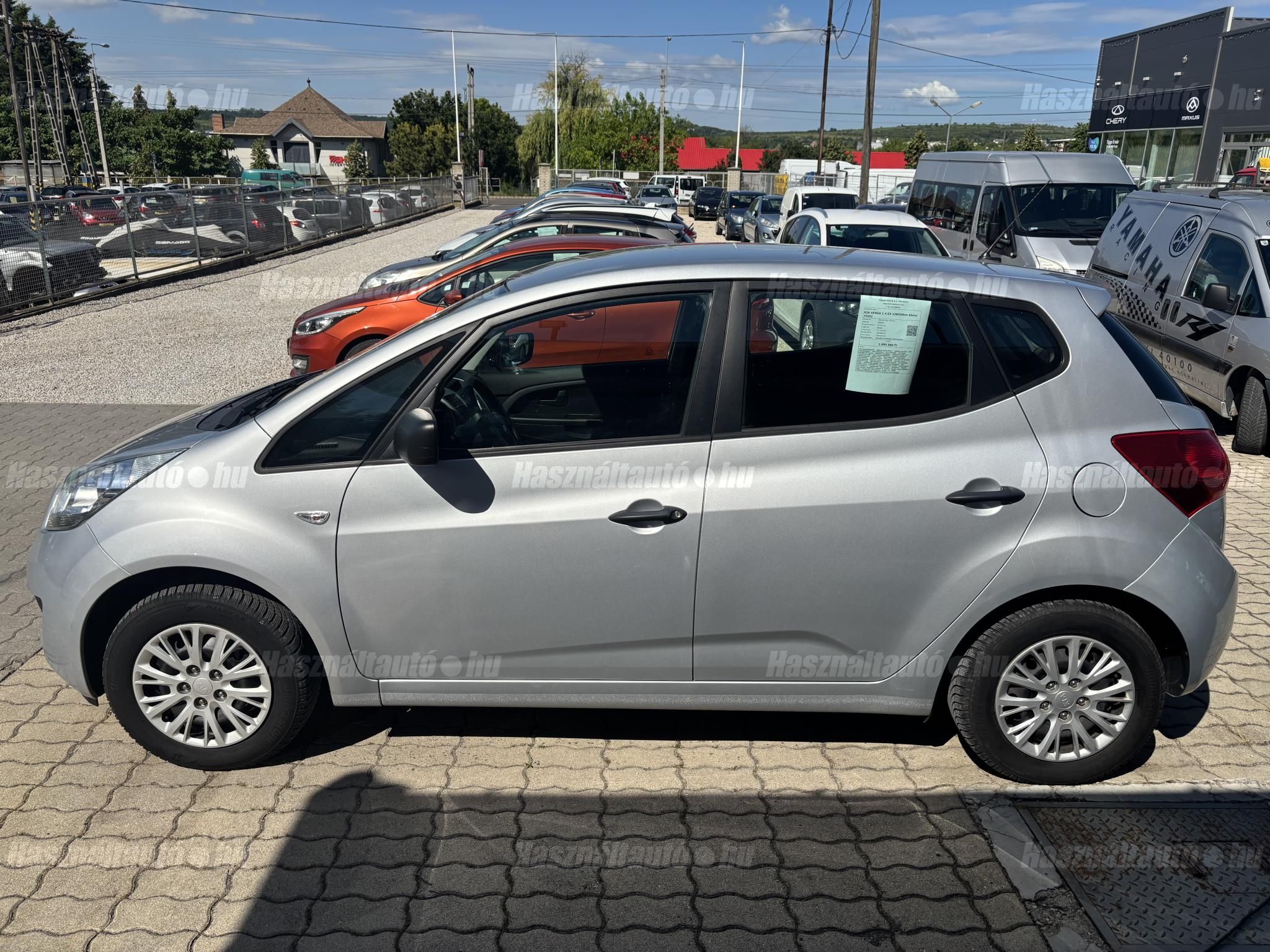 KIA VENGA 2011/6 - 1