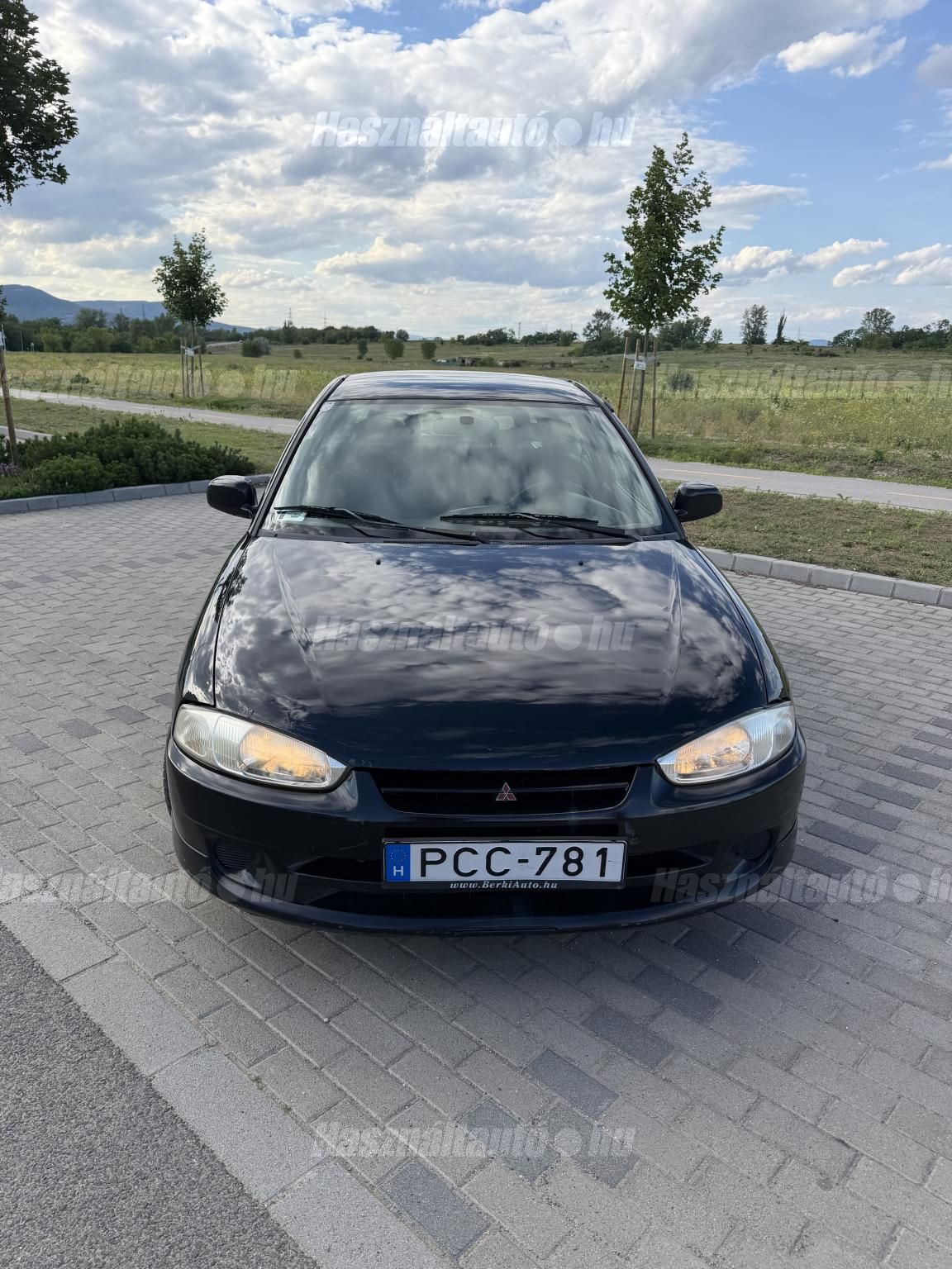 MITSUBISHI COLT 2002/3 - 1