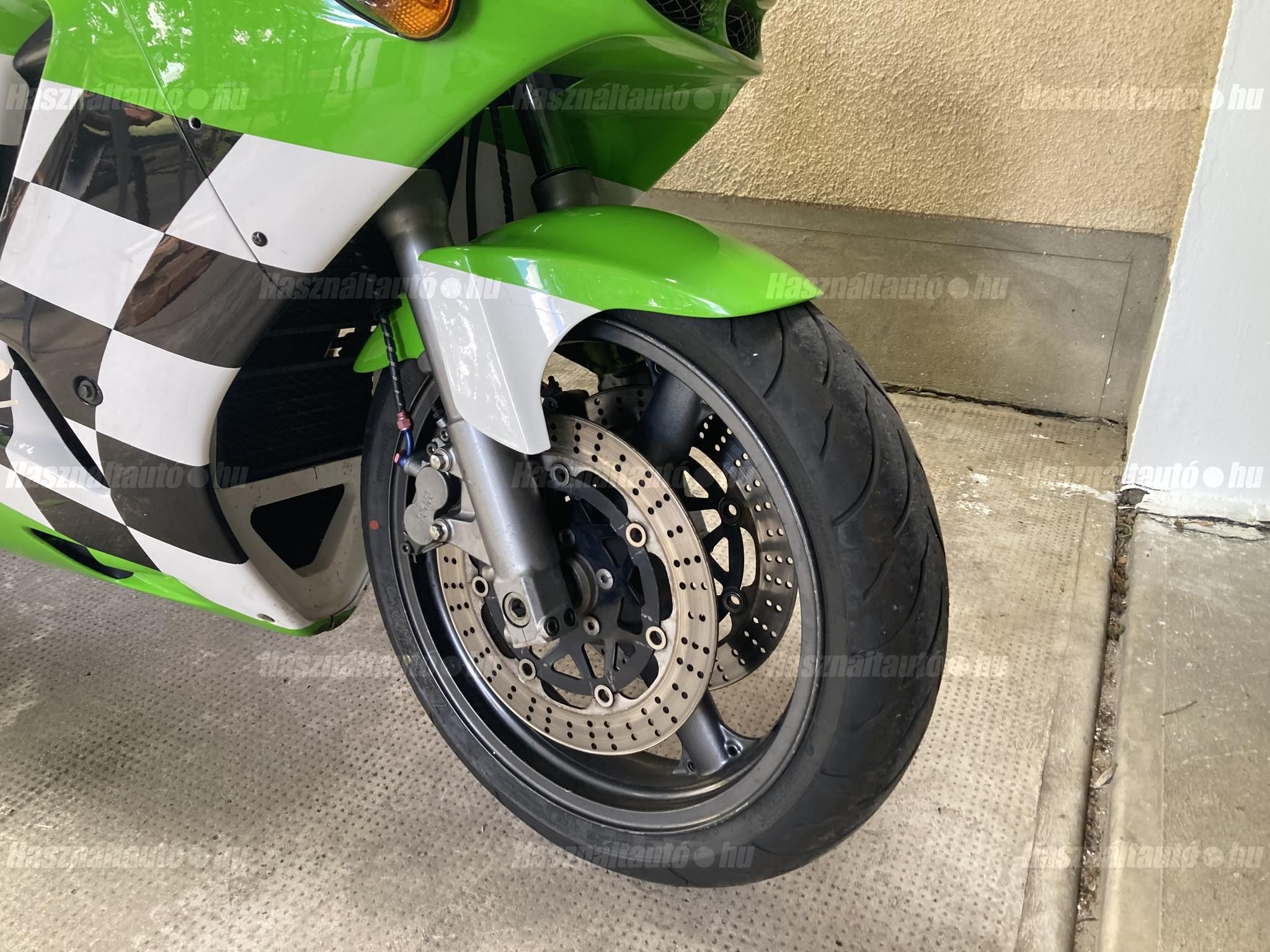 KAWASAKI ZX-6R (NINJA) 1995/7 - 1