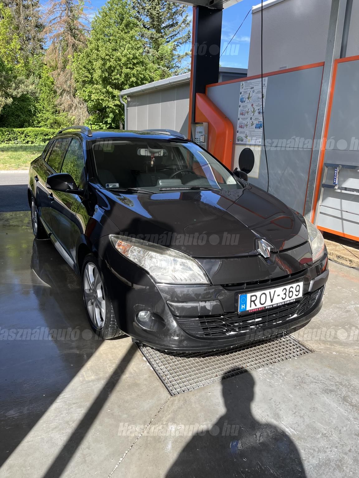 RENAULT MEGANE 2010/7 - 1