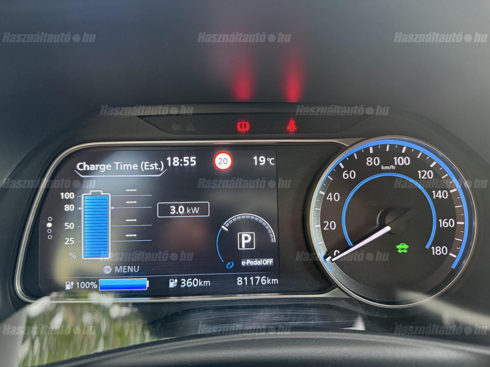 NISSAN LEAF 2020/12 - 1