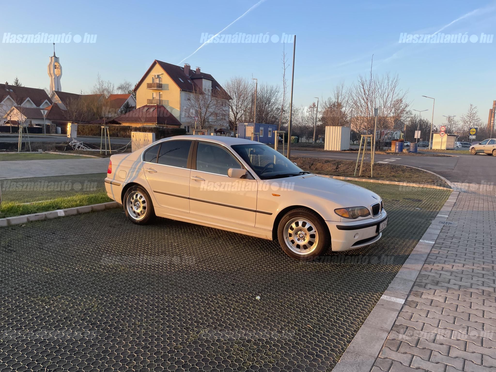 BMW 320 2004/3 - 1