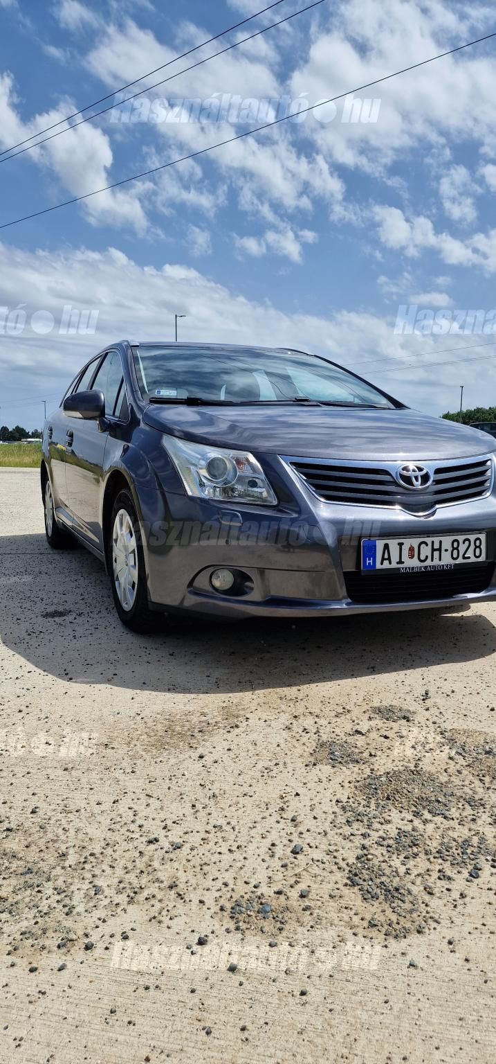 TOYOTA AVENSIS 2011/5 - 1