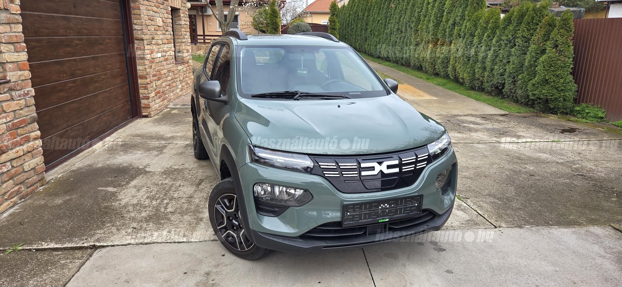 DACIA SPRING 2023/8 - 1