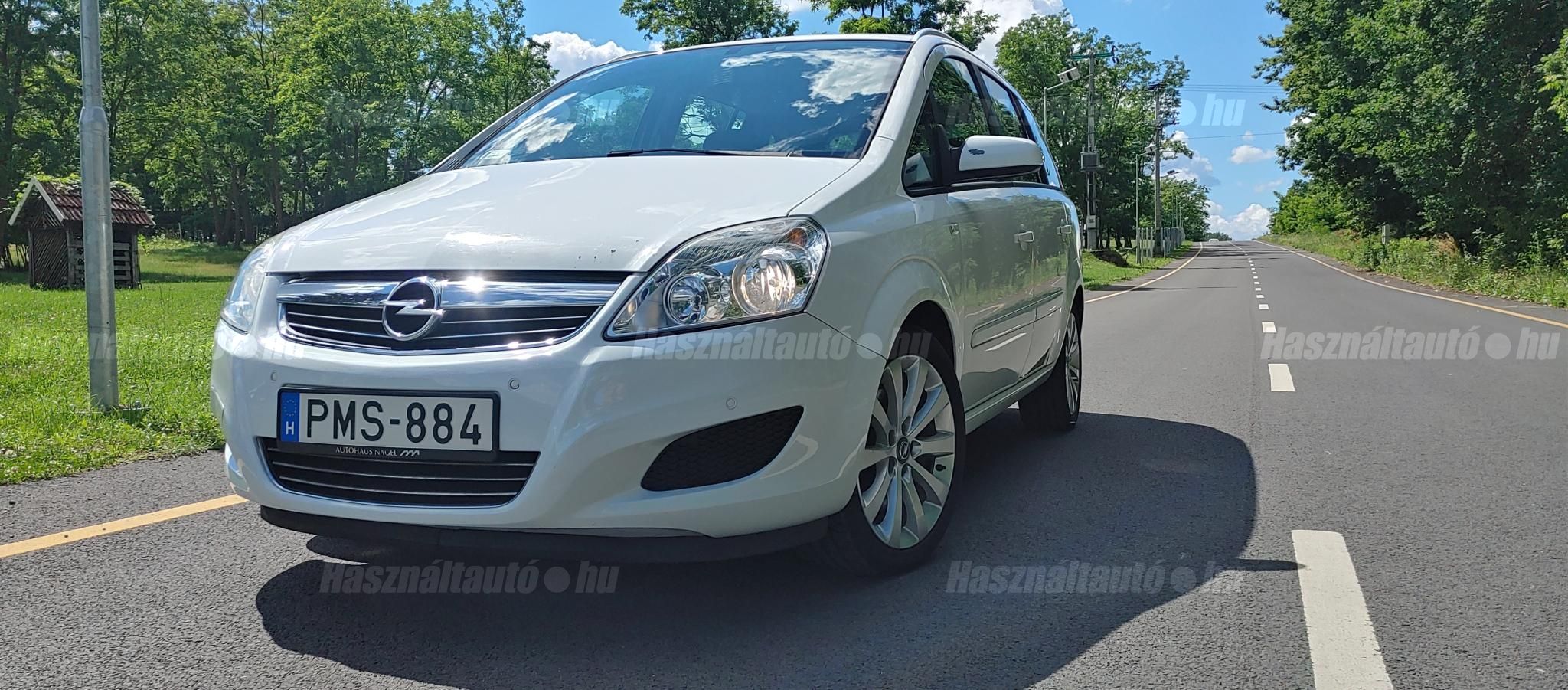 OPEL ZAFIRA B 2008/9 - 1