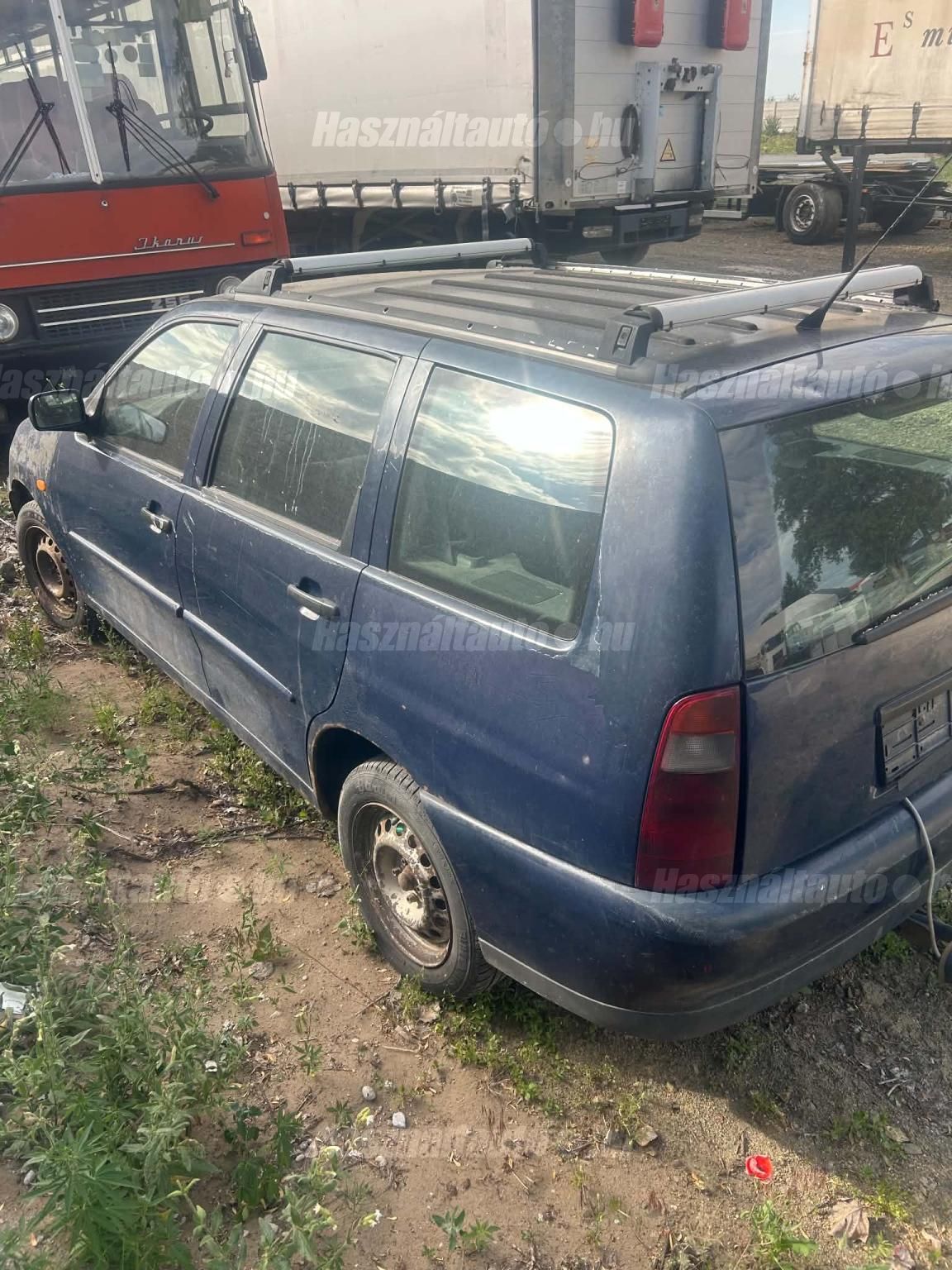 VOLKSWAGEN POLO 1998 - 1