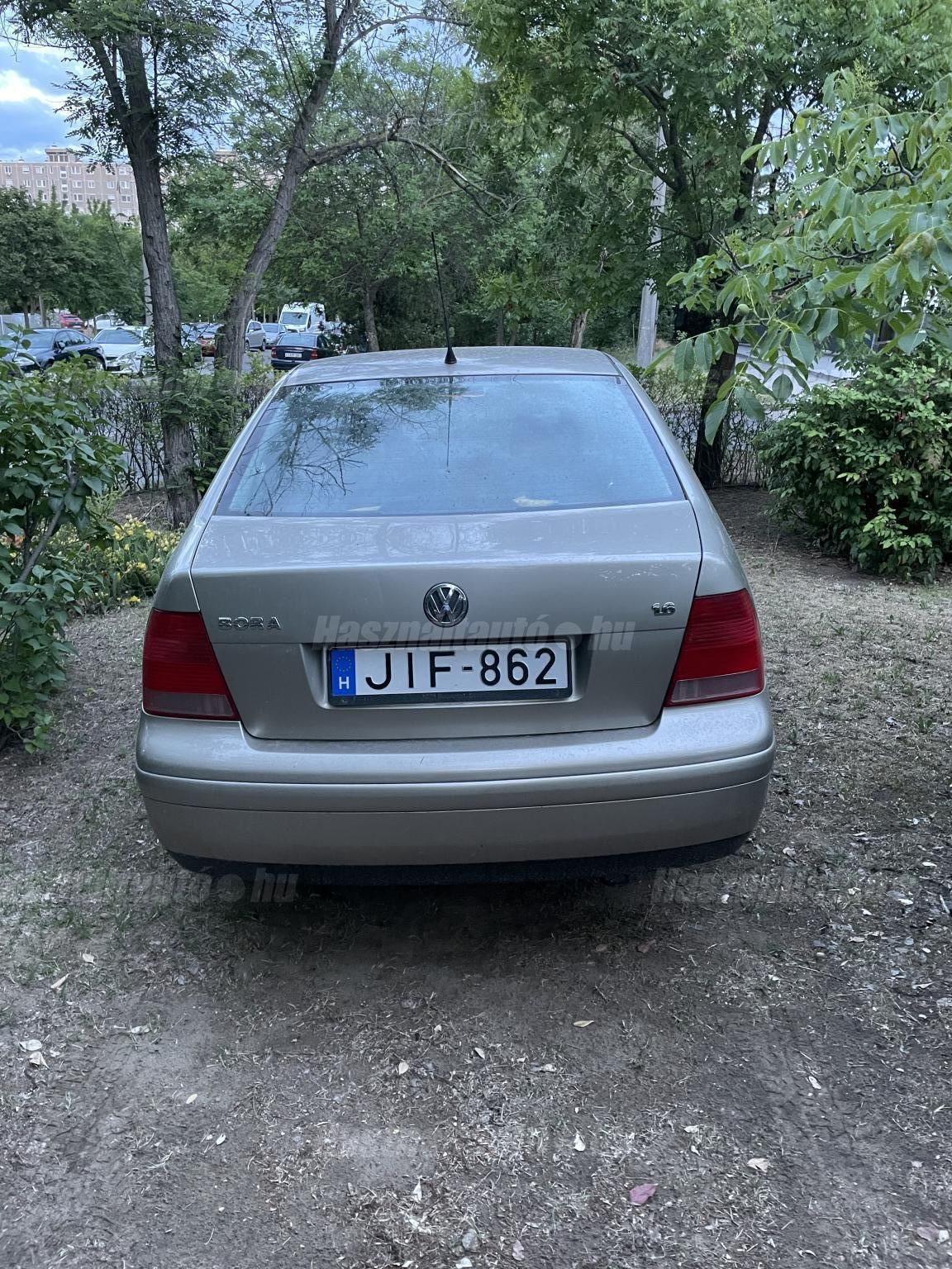 VOLKSWAGEN BORA 2004/8 - 1