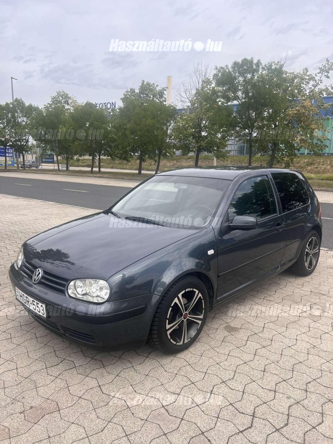VOLKSWAGEN GOLF IV 2000/6 - 1