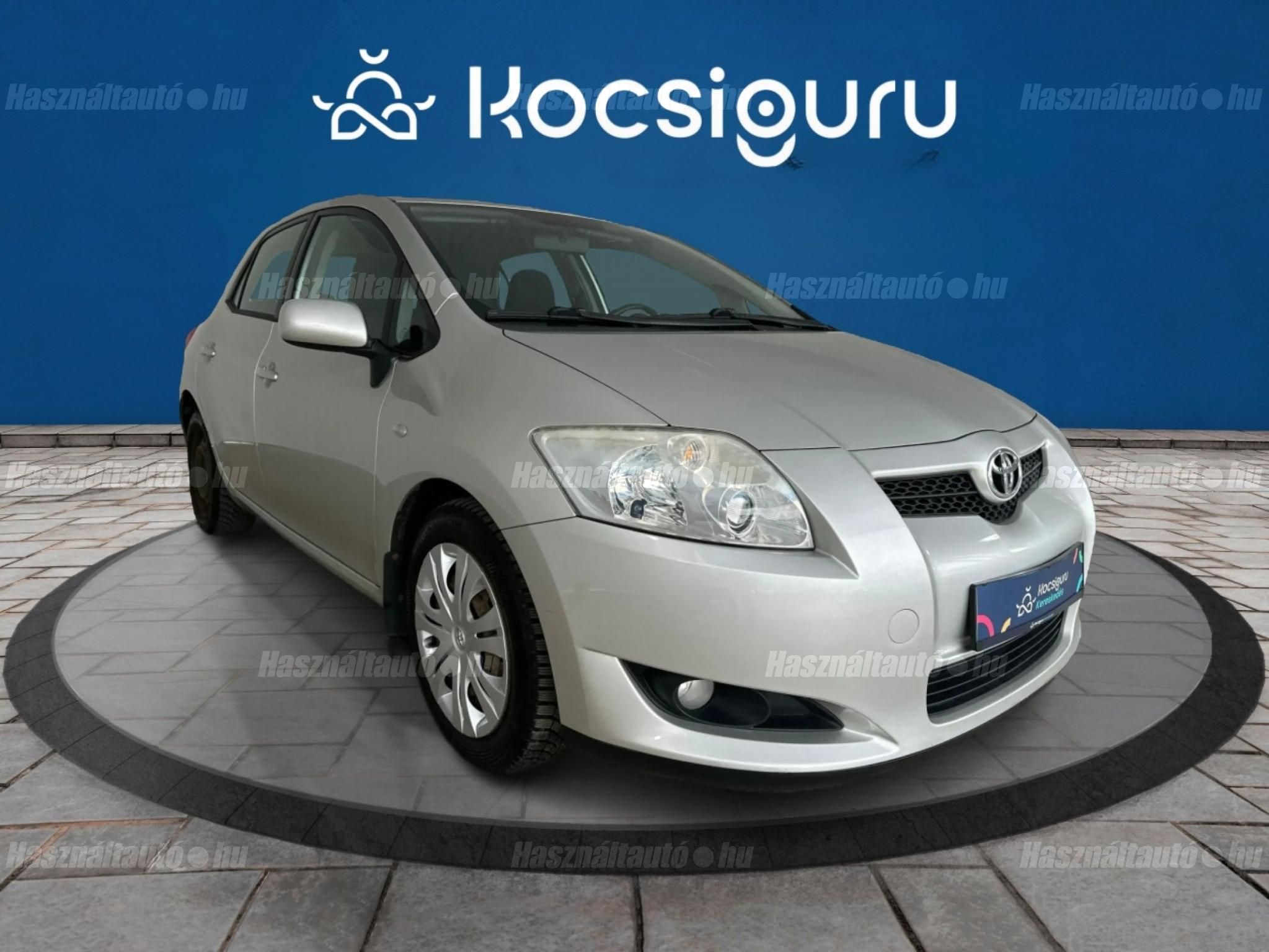 TOYOTA AURIS 2009/3 - 1