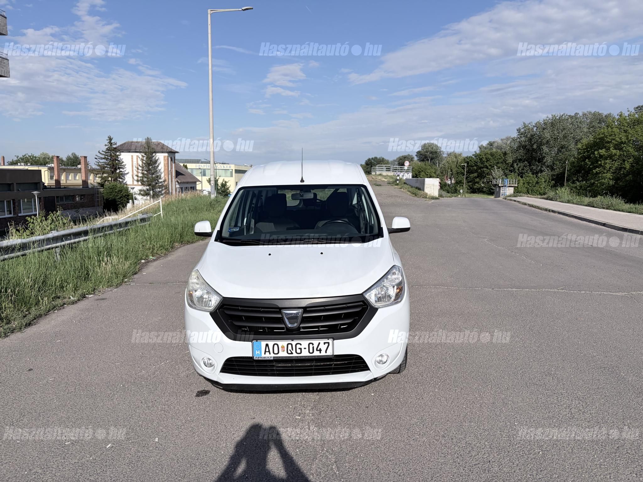 DACIA DOKKER 2017/3 - 1