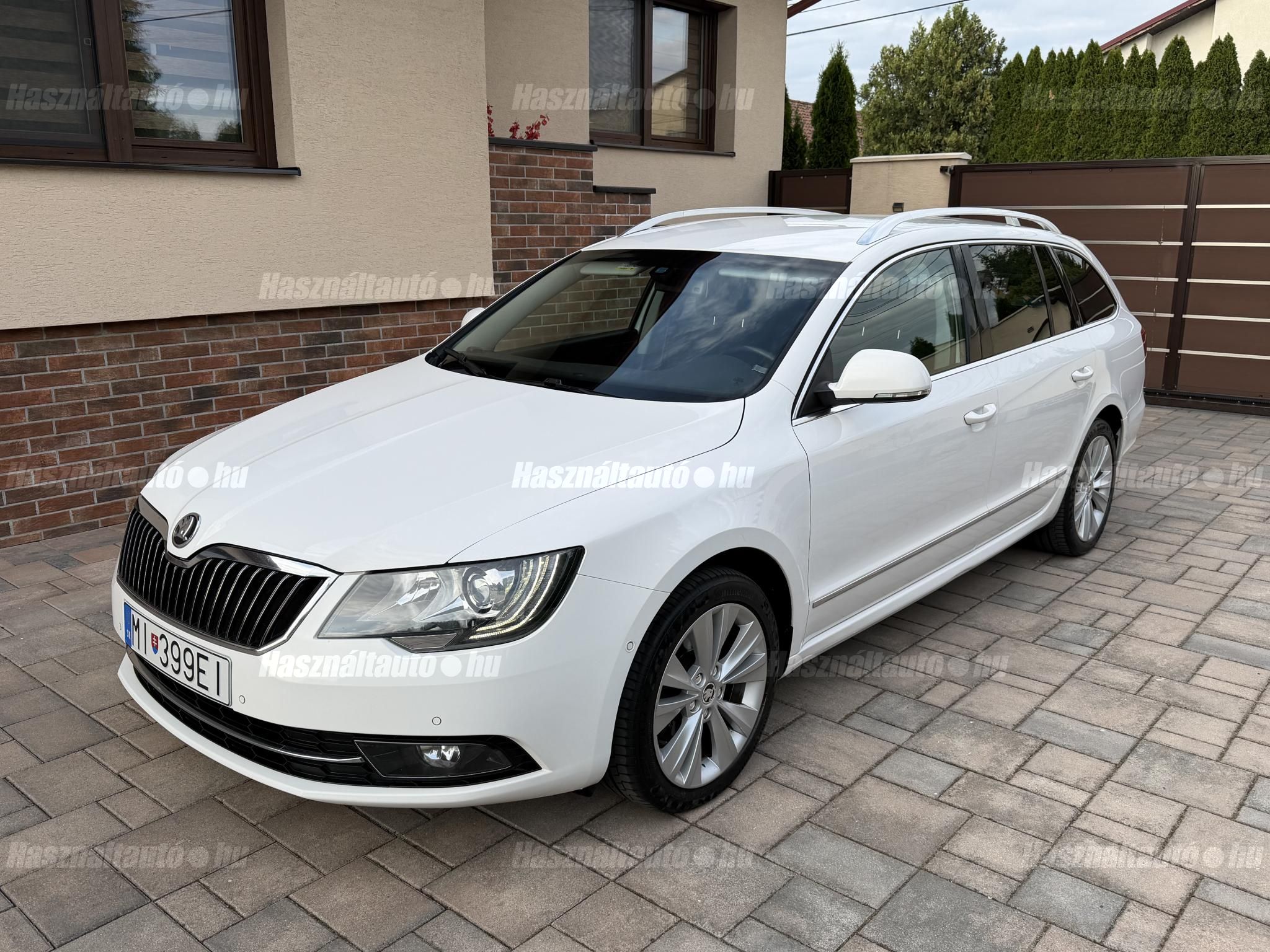 SKODA SUPERB 2015/2 - 1