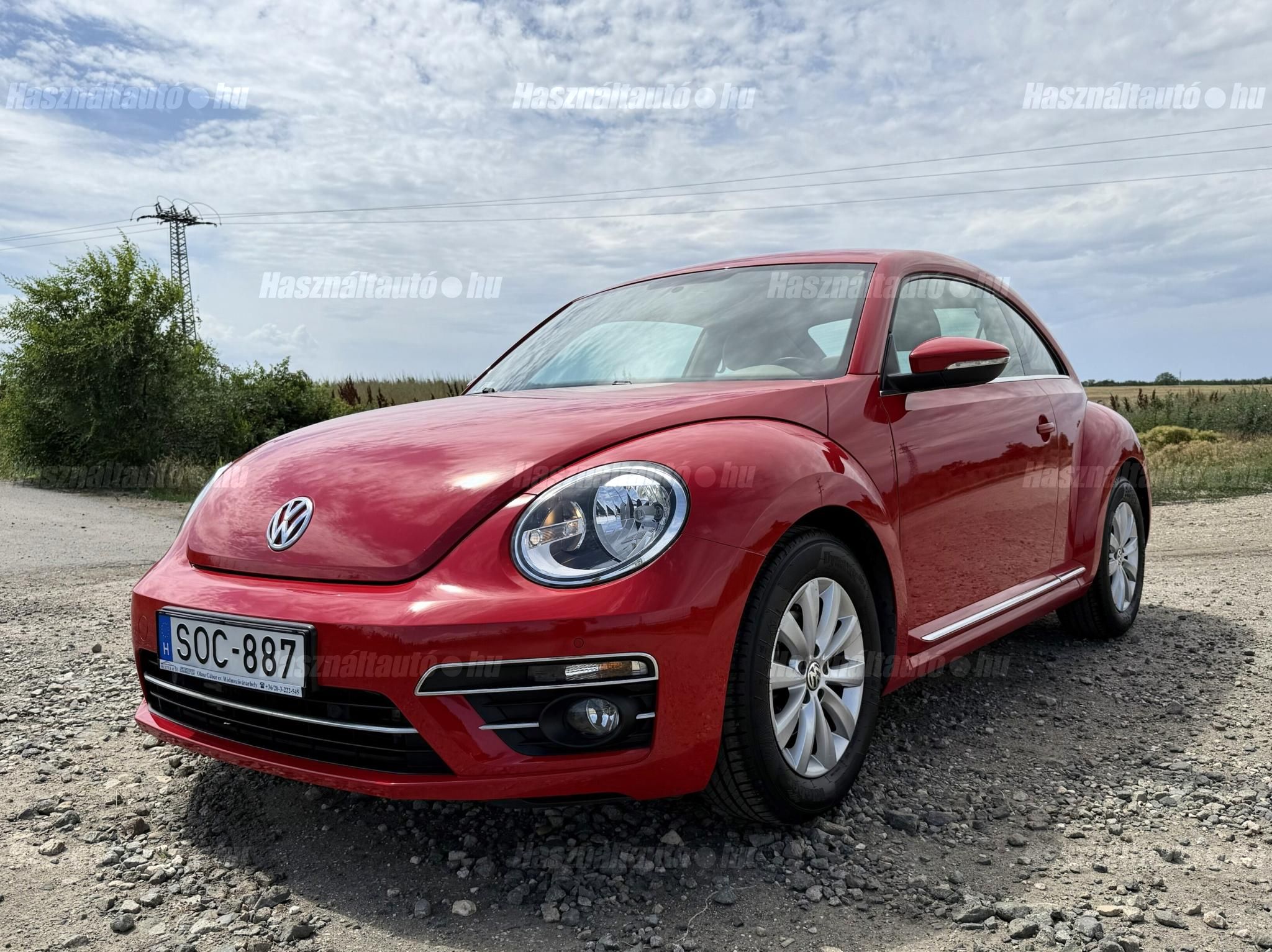 VOLKSWAGEN BEETLE 2017/8 - 1