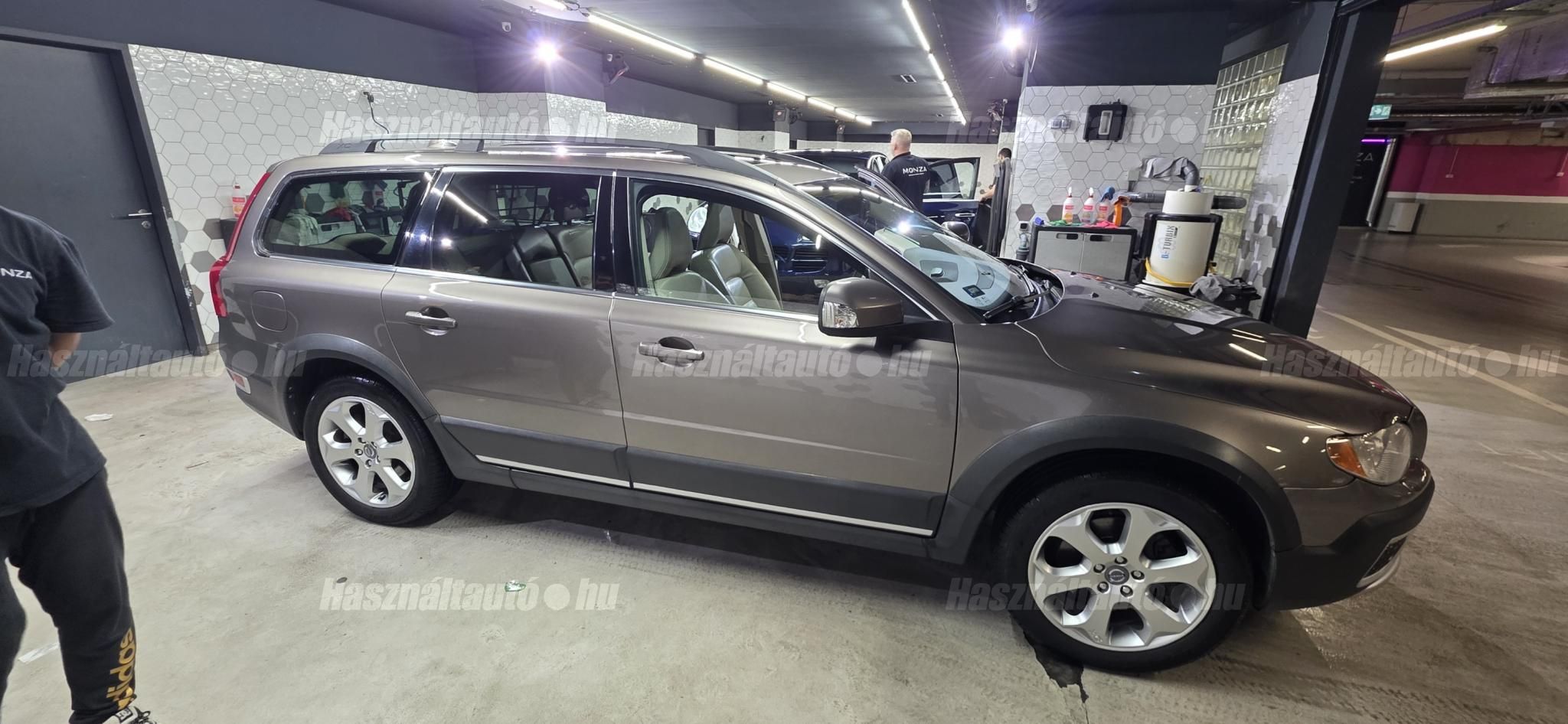 VOLVO XC70 2010/12 - 1