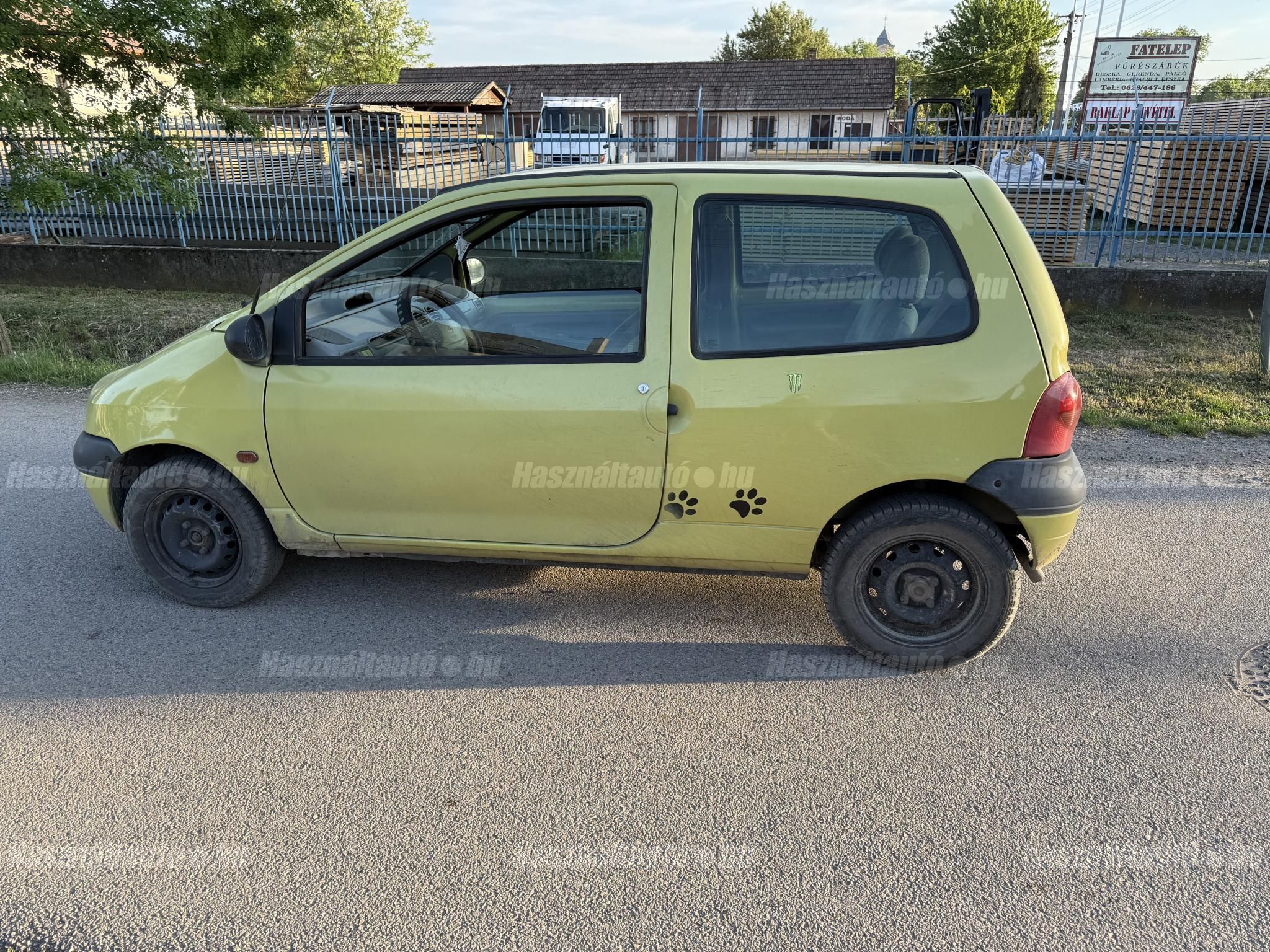 RENAULT TWINGO 2000/8 - 1